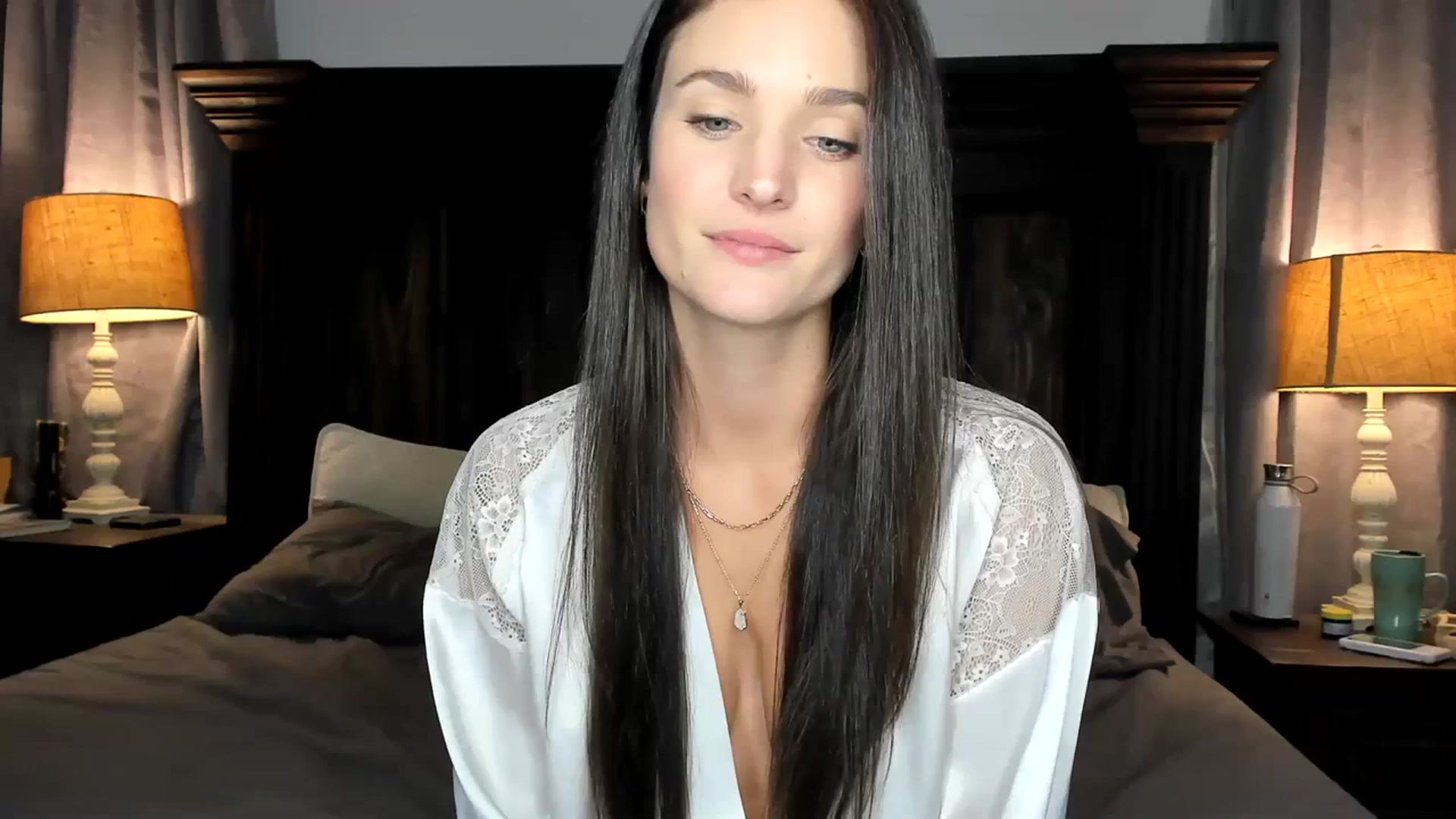 Gallery image thumbnail from Ember_Lynne's myfreecams stream on, 11/28/2023, 05:13 image 9 of 20