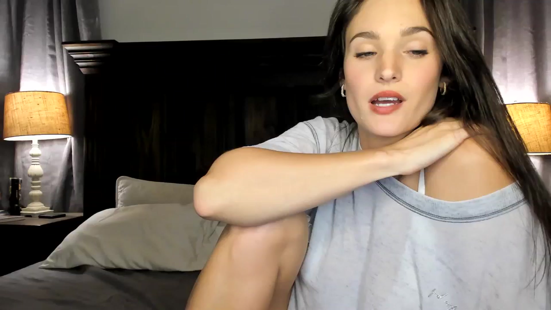 Gallery image thumbnail from Ember_Lynne's myfreecams stream on, 12/05/2023, 01:44 image 9 of 20