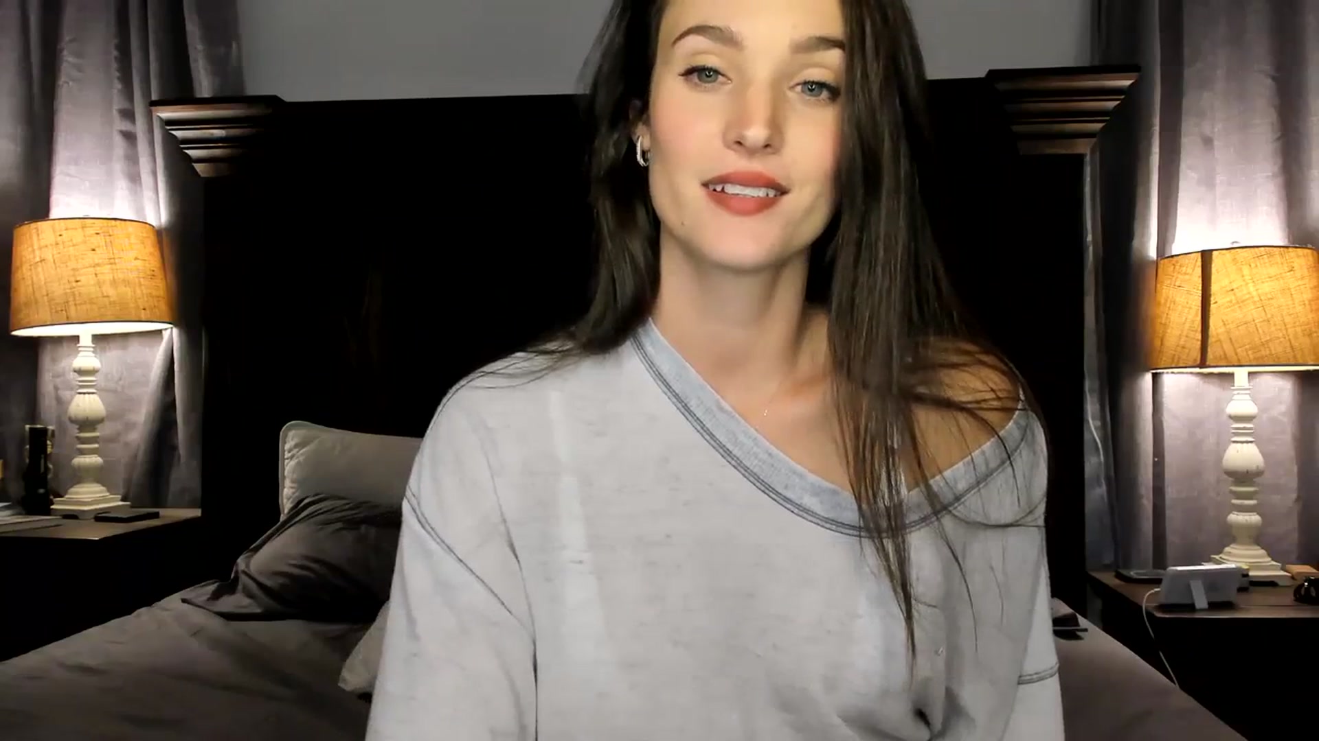 Gallery image thumbnail from Ember_Lynne's myfreecams stream on, 12/05/2023, 01:44 image 2 of 20