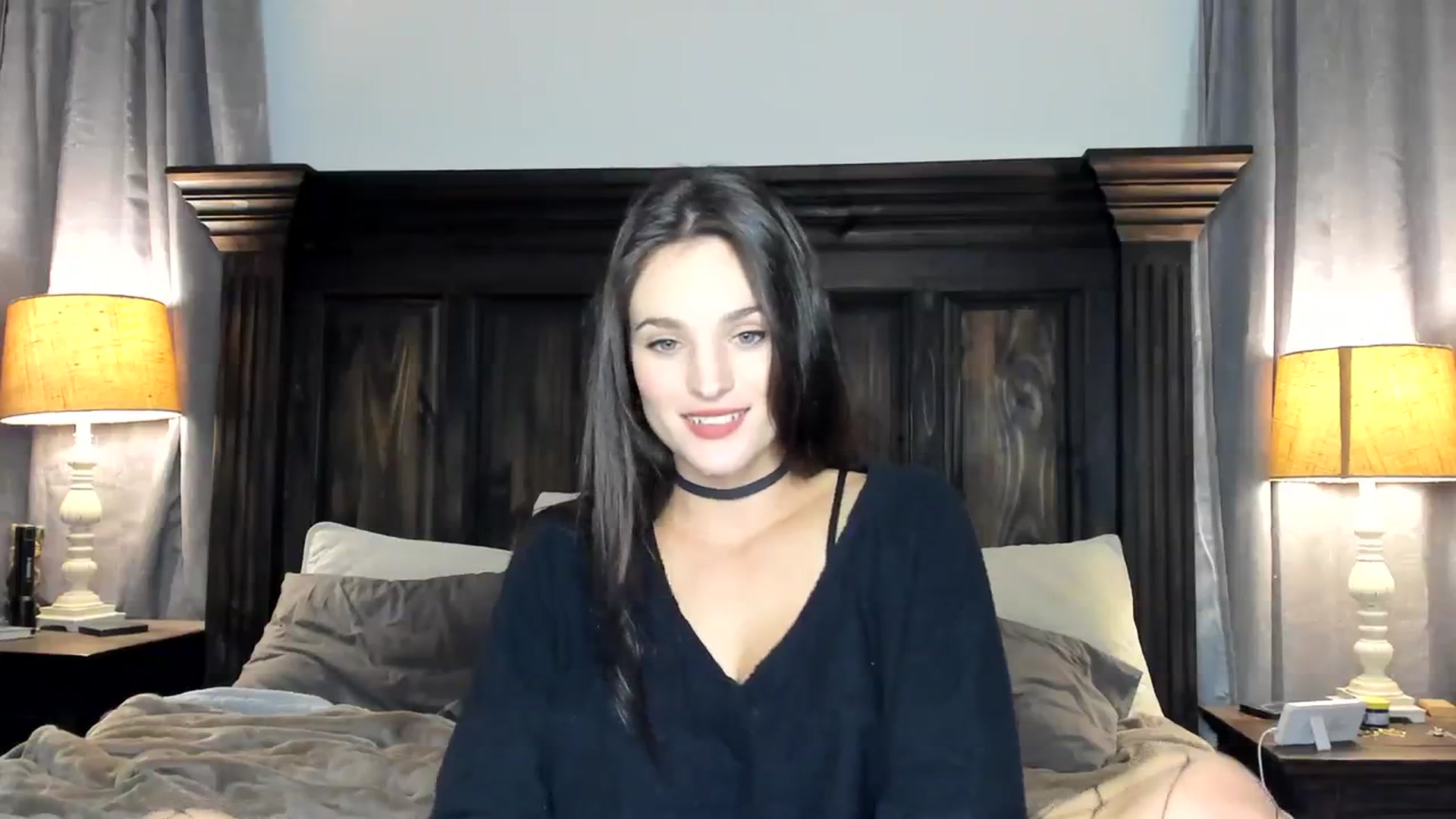 Gallery image thumbnail from Ember_Lynne's myfreecams stream on, 12/13/2023, 02:27 image 5 of 20