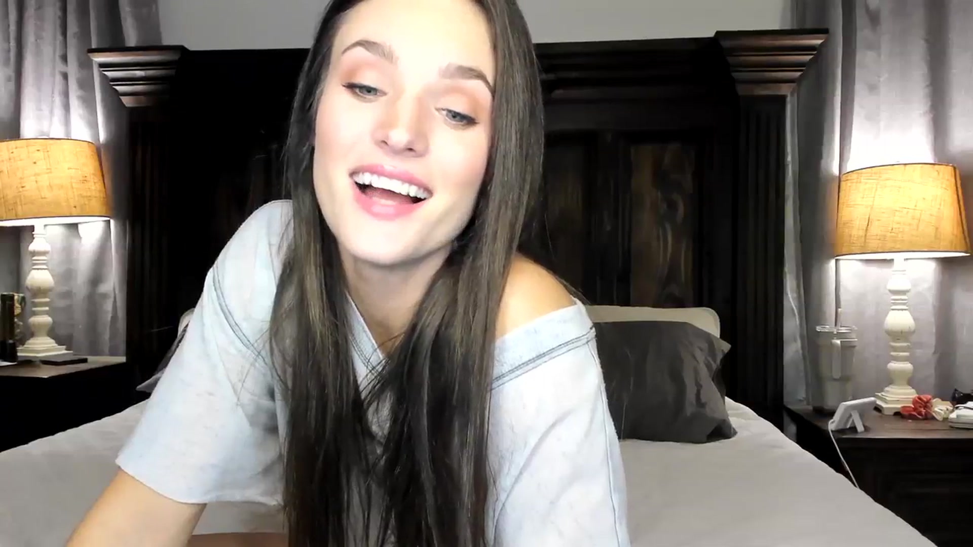 Gallery image thumbnail from Ember_Lynne's myfreecams stream on, 01/16/2024, 03:12 image 9 of 20