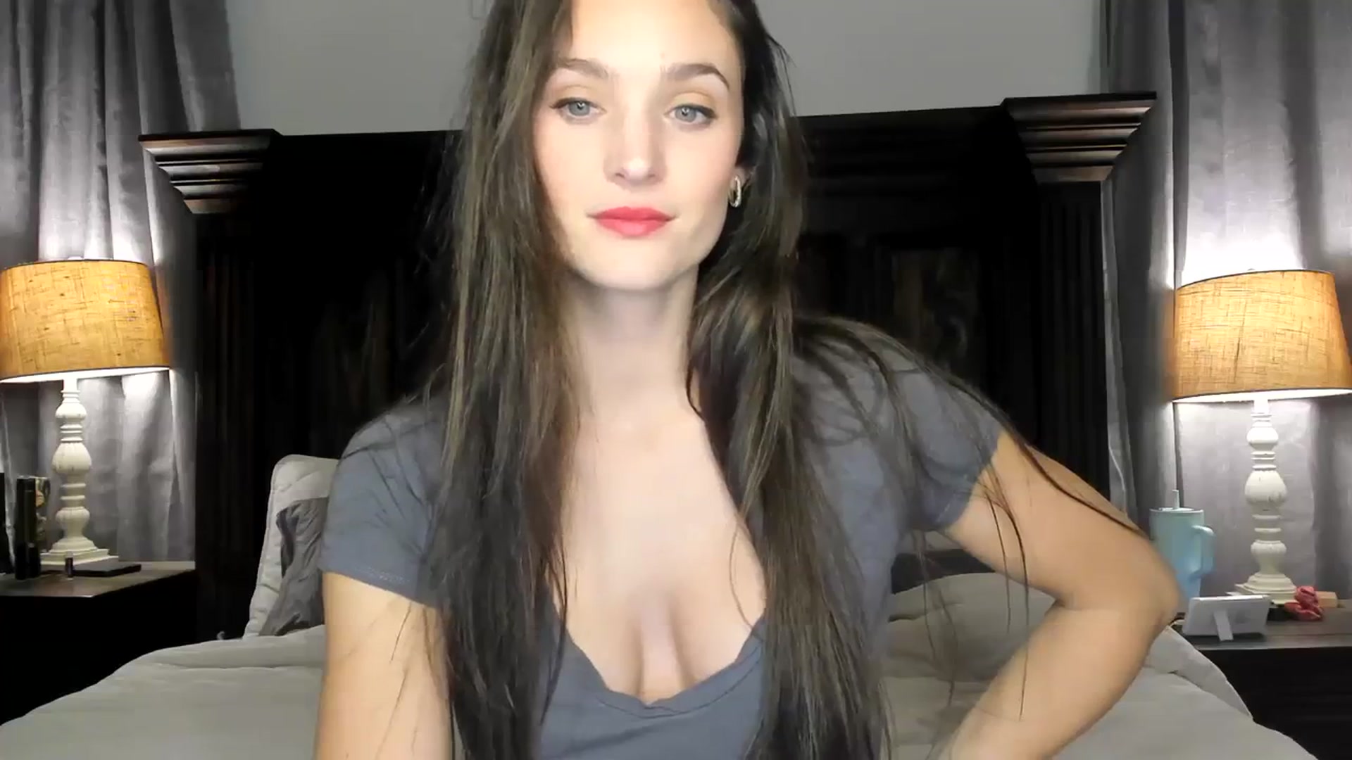 Gallery image thumbnail from Ember_Lynne's myfreecams stream on, 01/30/2024, 04:00 image 2 of 20