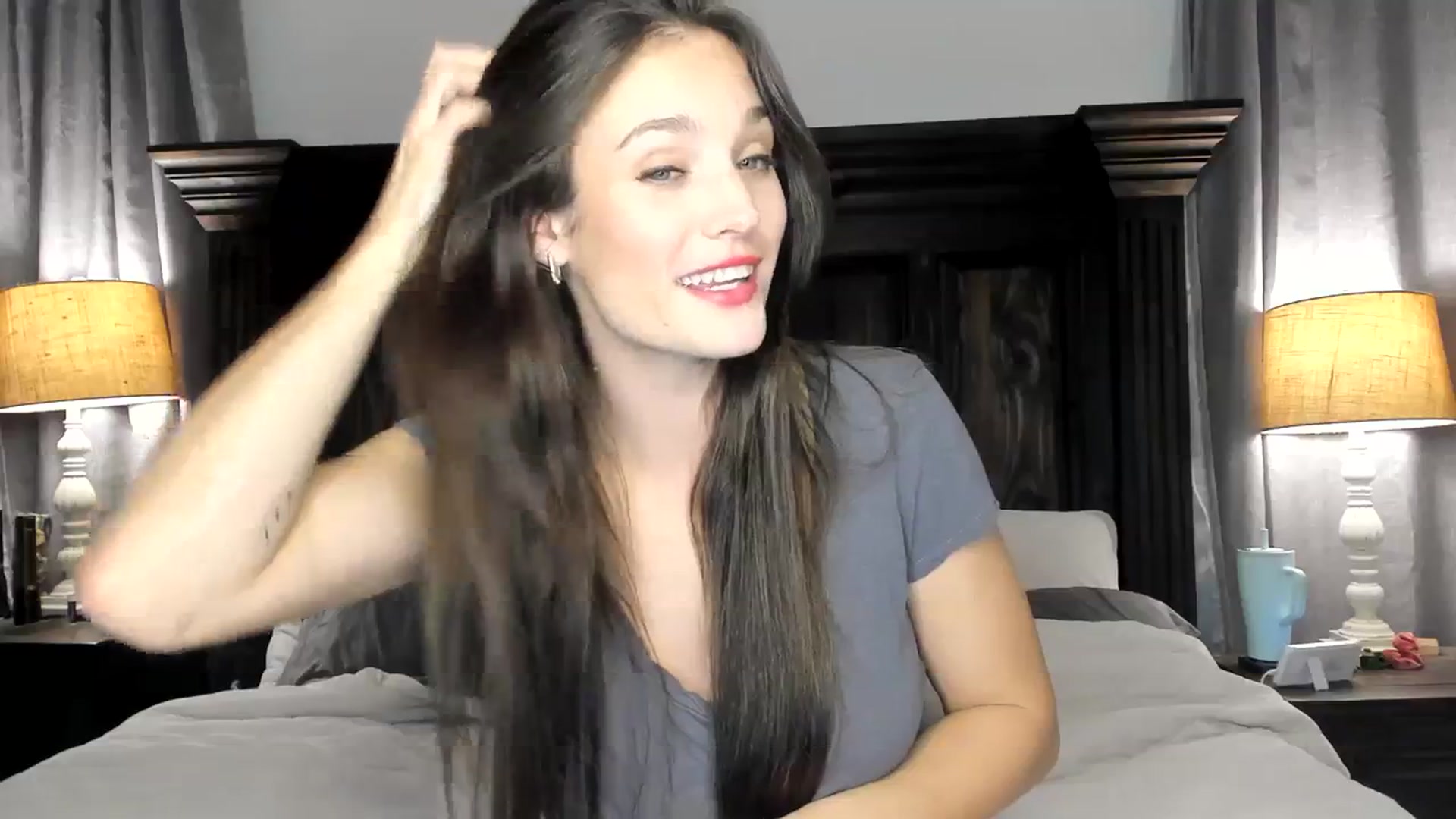 Gallery image thumbnail from Ember_Lynne's myfreecams stream on, 01/30/2024, 04:00 image 18 of 20