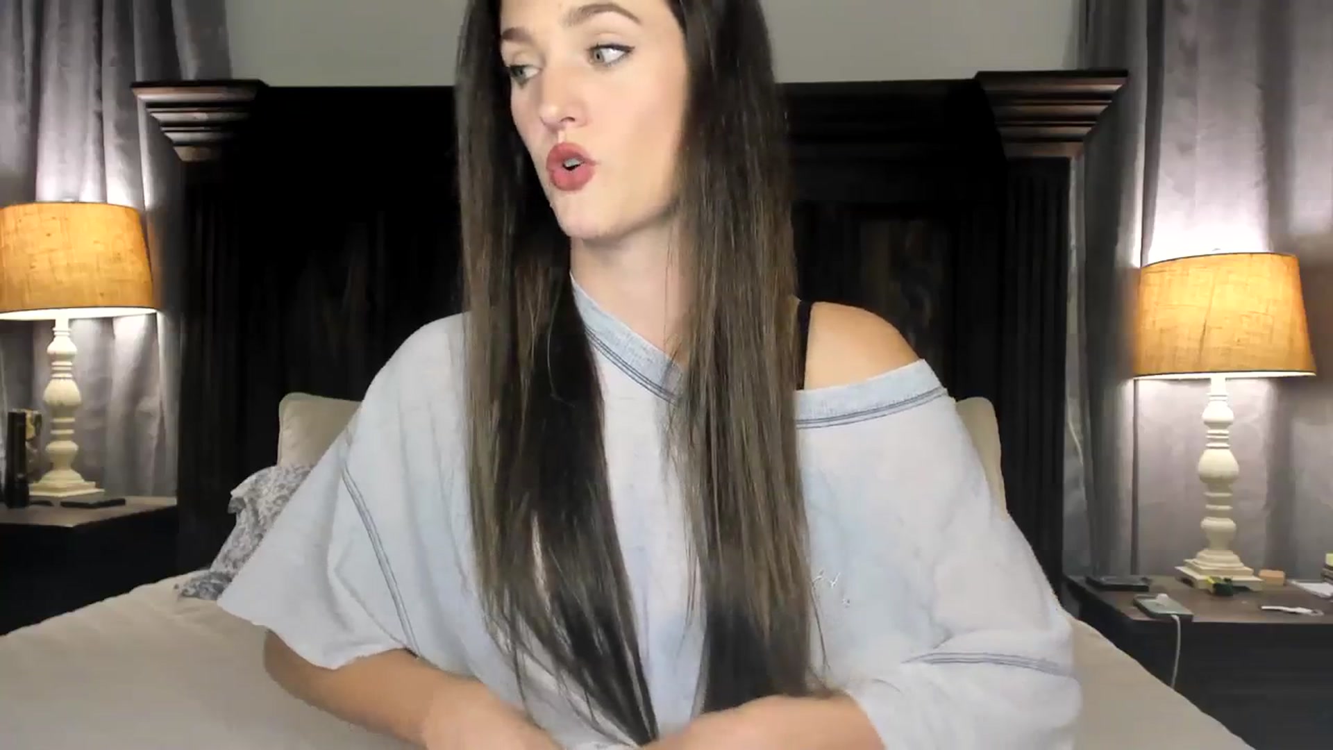 Gallery image thumbnail from Ember_Lynne's myfreecams stream on, 02/13/2024, 04:25 image 10 of 20