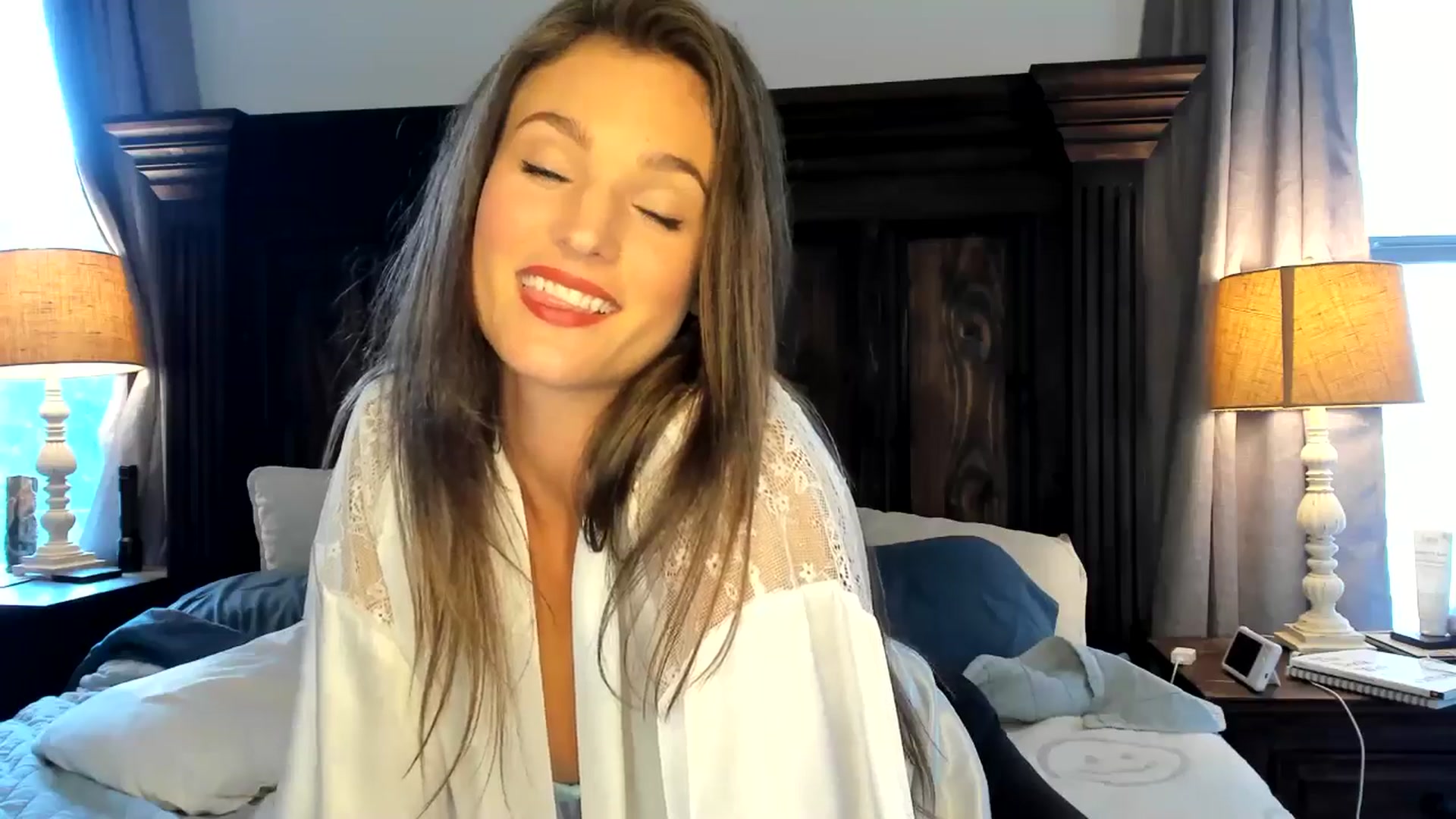 Gallery image thumbnail from Ember_Lynne's myfreecams stream on, 09/26/2024, 23:19 image 12 of 20