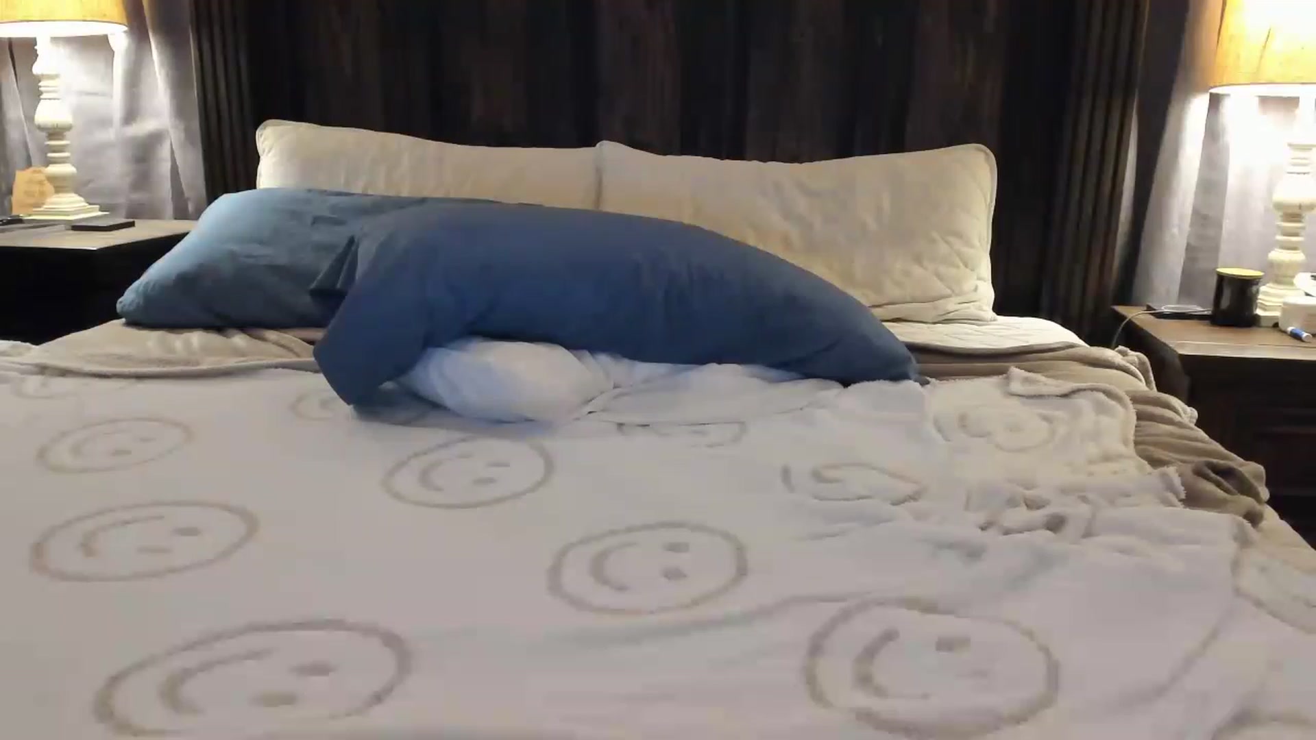 Gallery image thumbnail from Ember__Lynne's myfreecams stream on, 11/24/2022, 04:06 image 18 of 20