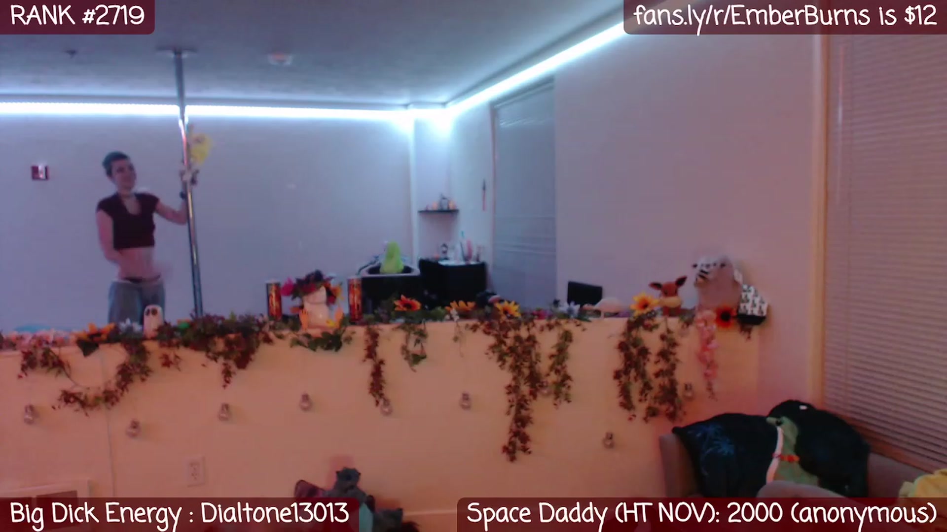 Gallery image thumbnail from Emberburns's myfreecams stream on, 11/29/2022, 03:35 image 3 of 20