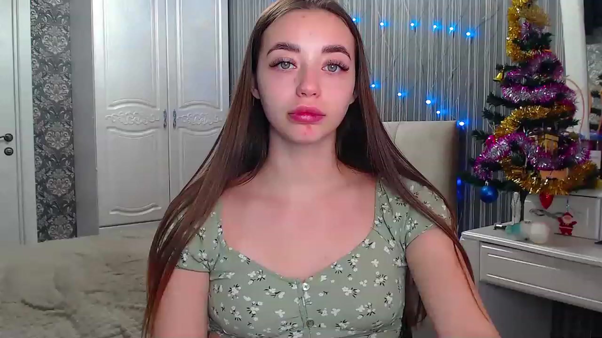 Gallery image thumbnail from EmeraldLilyyy's myfreecams stream on, 01/09/2023, 09:46 image 12 of 20