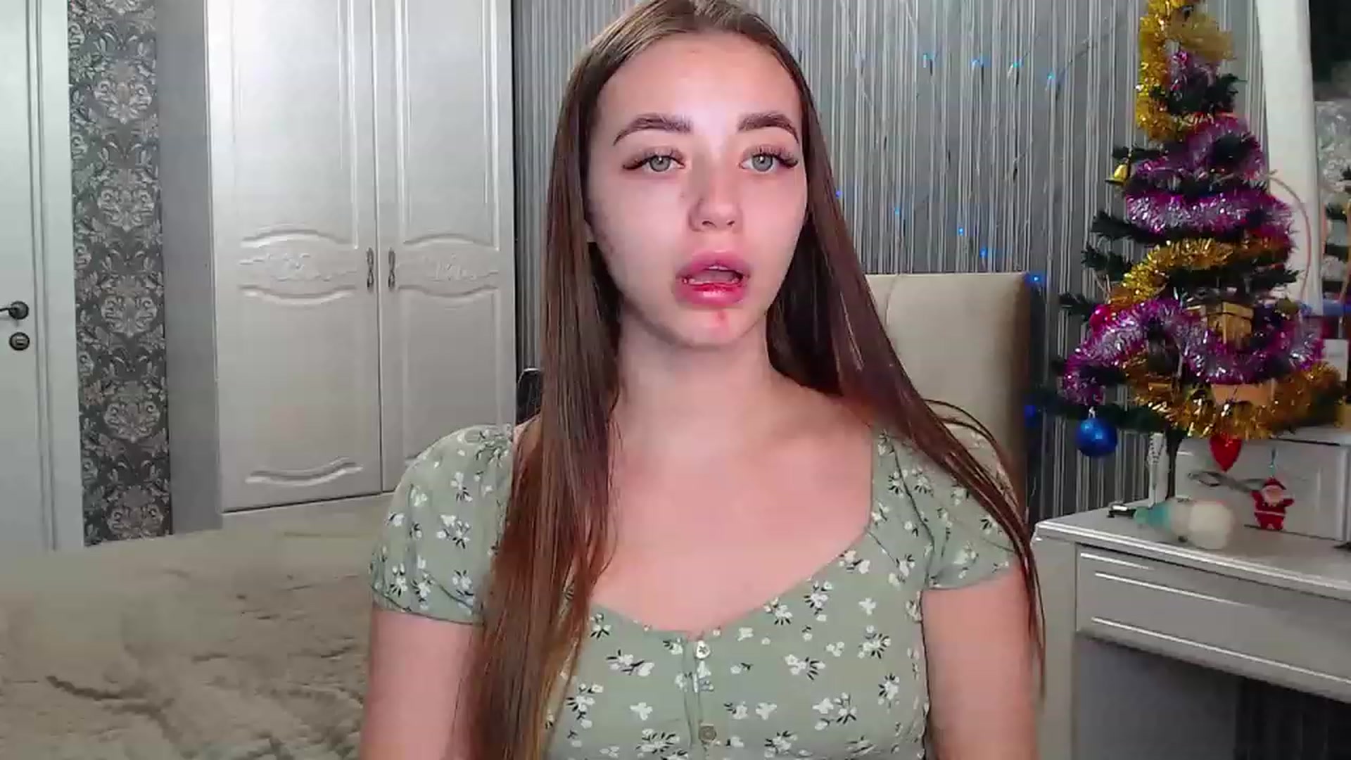 Gallery image thumbnail from EmeraldLilyyy's myfreecams stream on, 01/09/2023, 09:46 image 3 of 20