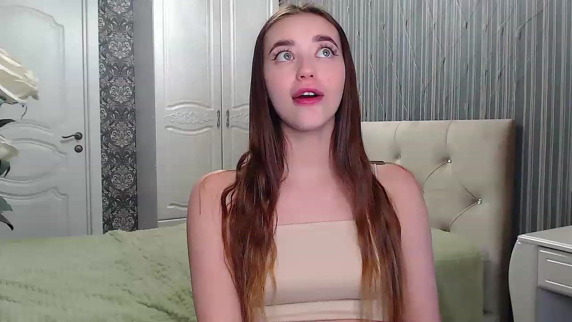 Gallery image thumbnail from EmeraldLilyyy's myfreecams stream on, 01/29/2023, 12:02 image 18 of 20