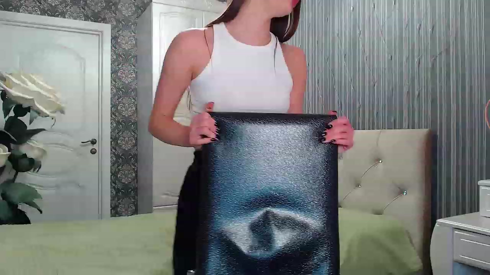 Gallery image thumbnail from EmeraldLilyyy's myfreecams stream on, 01/30/2023, 09:51 image 14 of 20