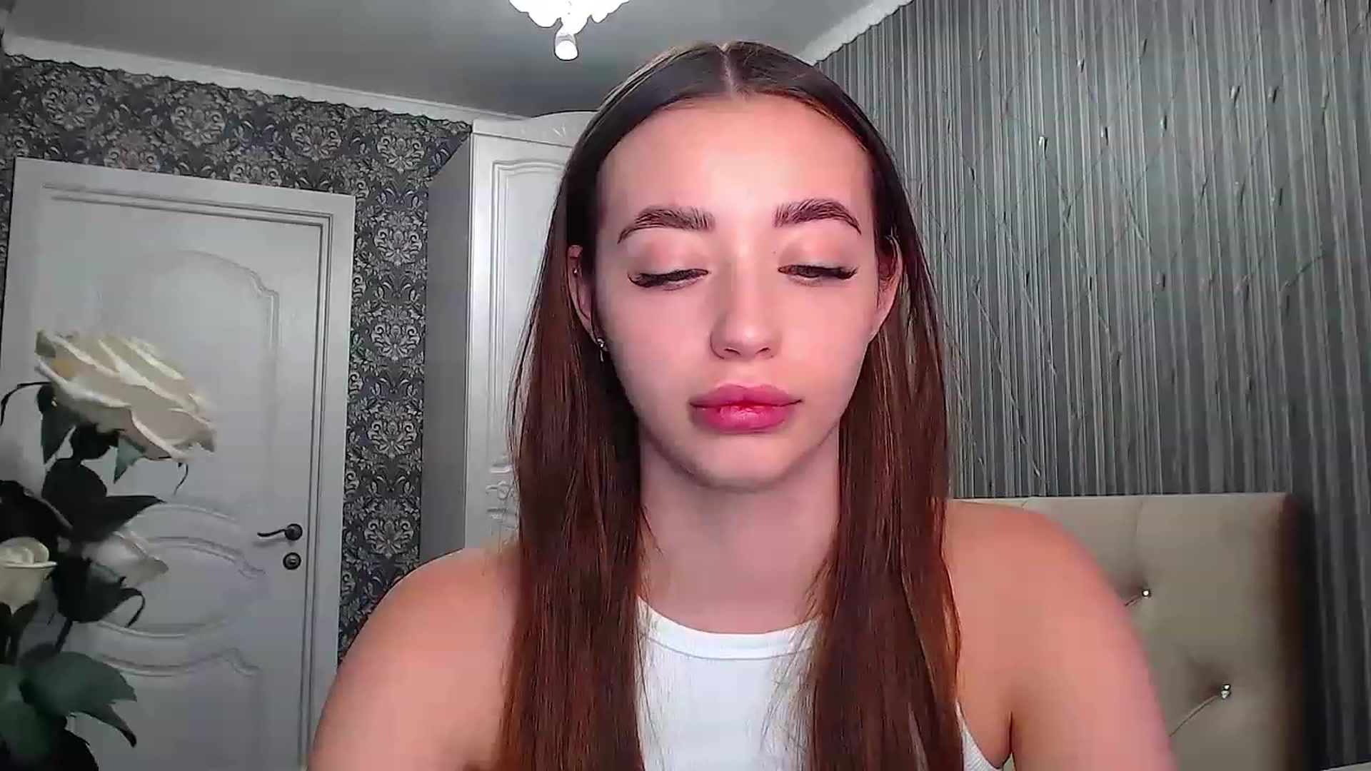 Gallery image thumbnail from EmeraldLilyyy's myfreecams stream on, 02/05/2023, 10:16 image 19 of 20