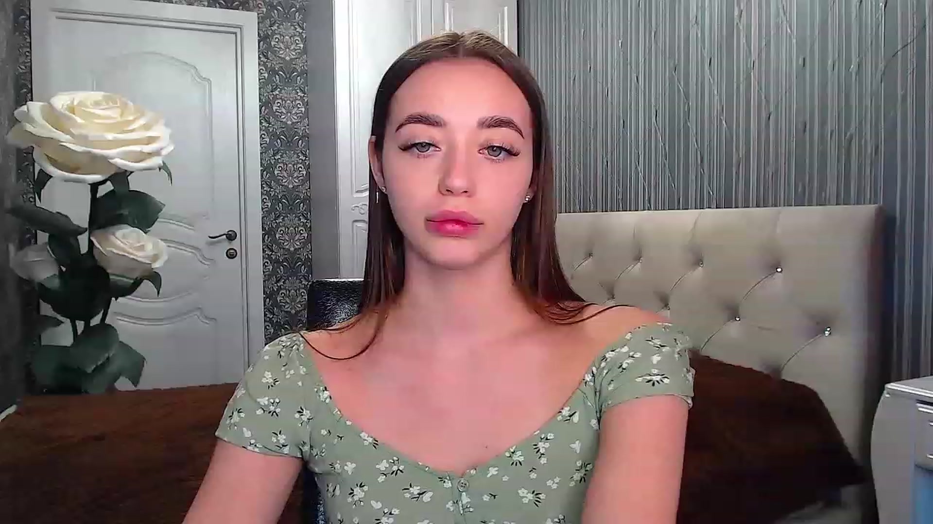 Gallery image thumbnail from EmeraldLilyyy's myfreecams stream on, 02/10/2023, 12:07 image 15 of 20