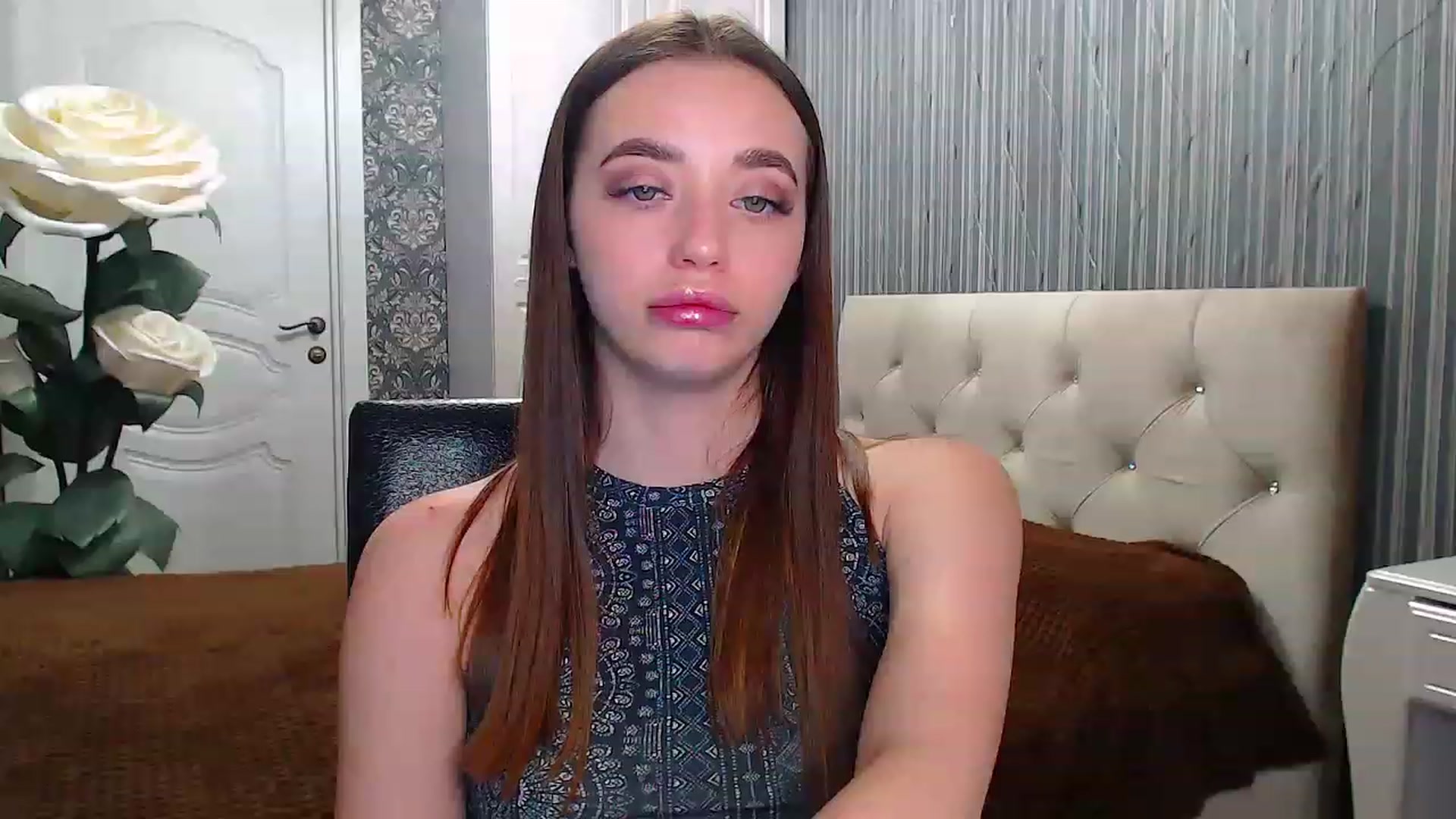 Gallery image thumbnail from EmeraldLilyyy's myfreecams stream on, 02/18/2023, 15:35 image 9 of 20