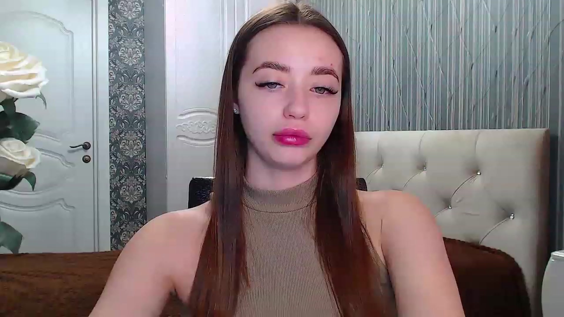 Gallery image thumbnail from EmeraldLilyyy's myfreecams stream on, 02/28/2023, 12:47 image 2 of 20
