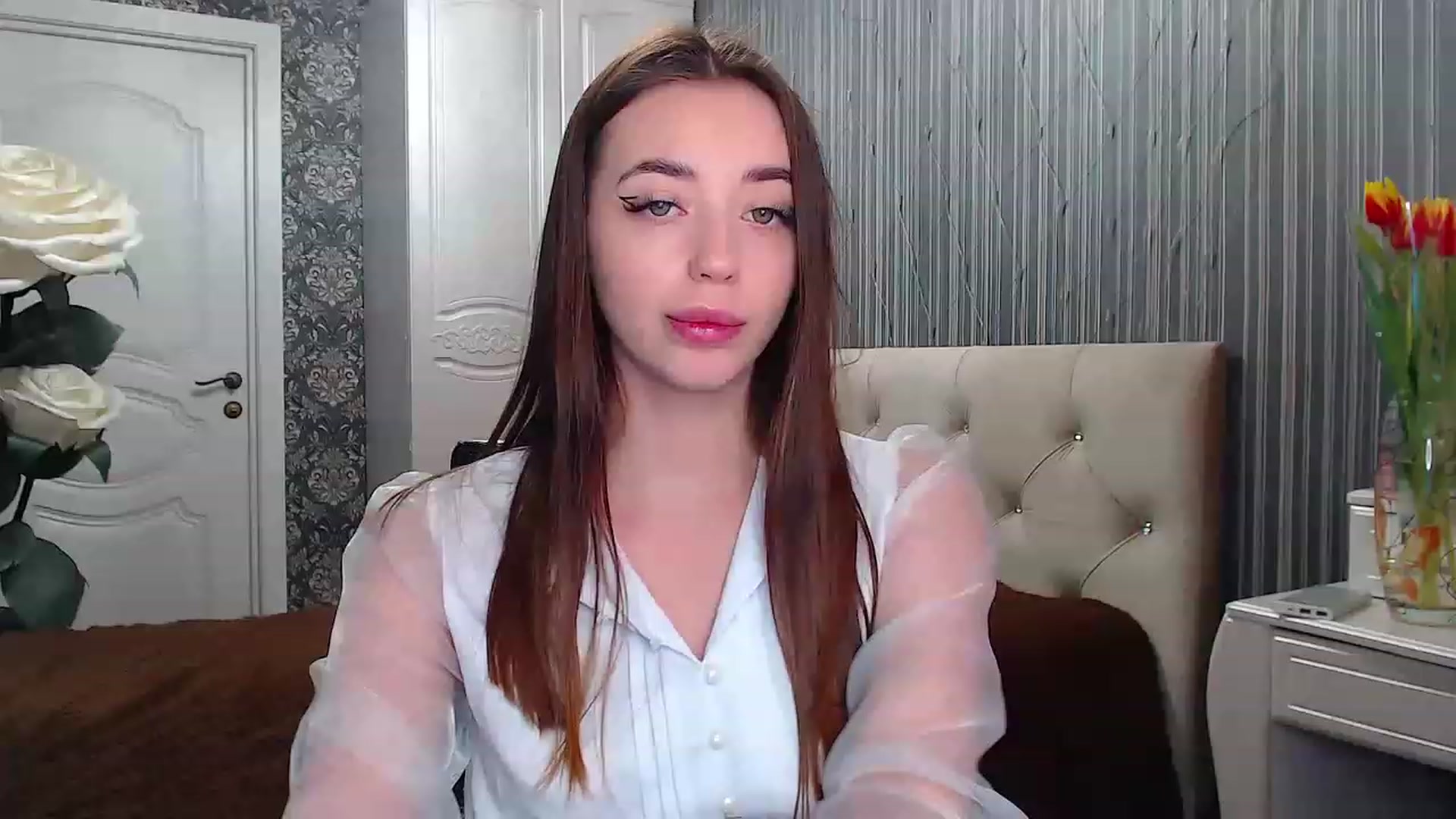 Gallery image thumbnail from EmeraldLilyyy's myfreecams stream on, 03/09/2023, 11:39 image 1 of 20