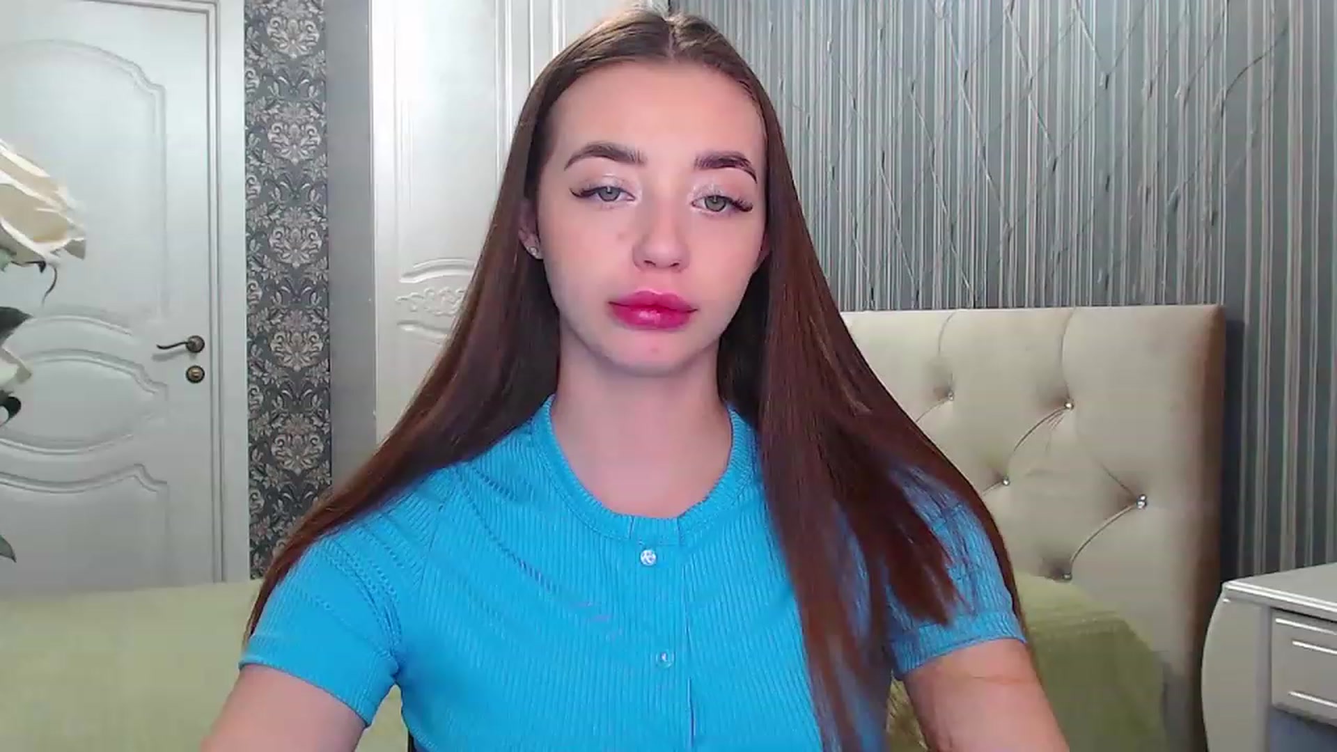 Gallery image thumbnail from EmeraldLilyyy's myfreecams stream on, 03/21/2023, 11:15 image 15 of 20