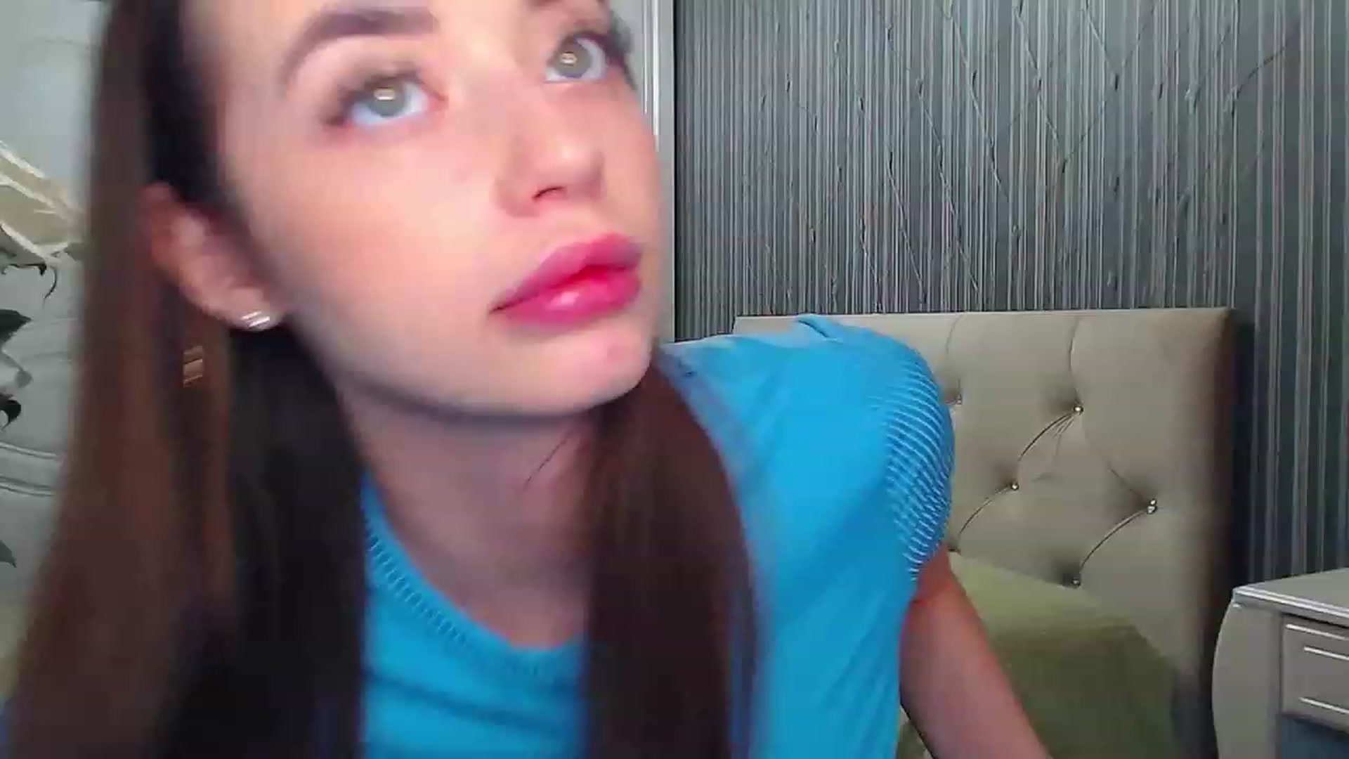 Gallery image thumbnail from EmeraldLilyyy's myfreecams stream on, 03/21/2023, 11:15 image 14 of 20