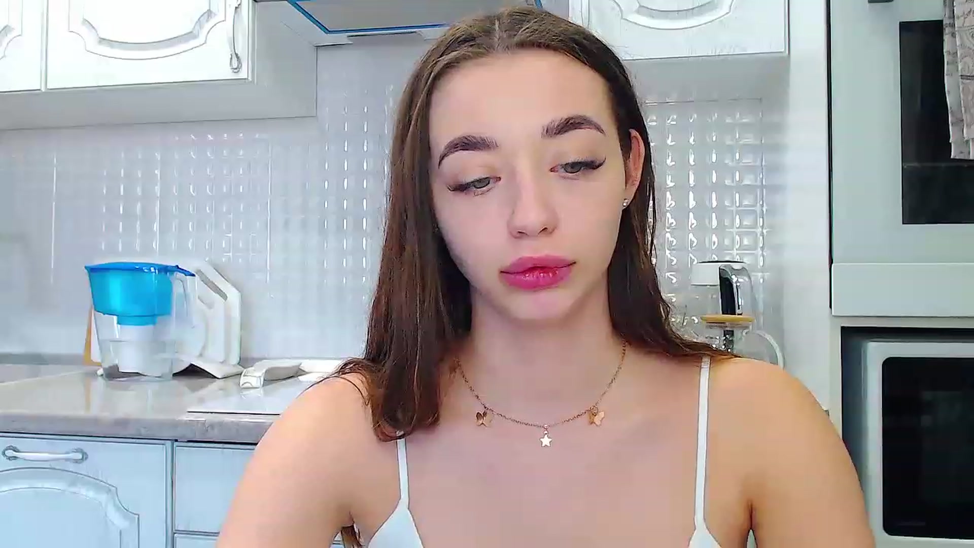 Gallery image thumbnail from EmeraldLilyyy's myfreecams stream on, 03/25/2023, 13:55 image 8 of 20