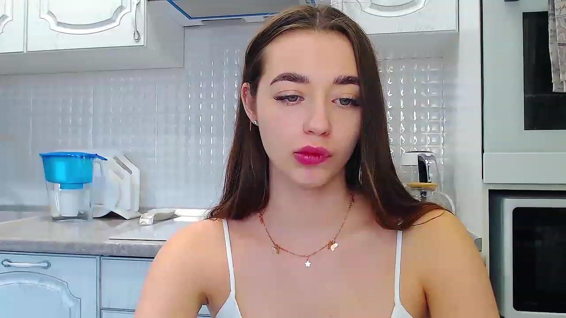 Gallery image thumbnail from EmeraldLilyyy's myfreecams stream on, 03/25/2023, 13:55 image 5 of 20