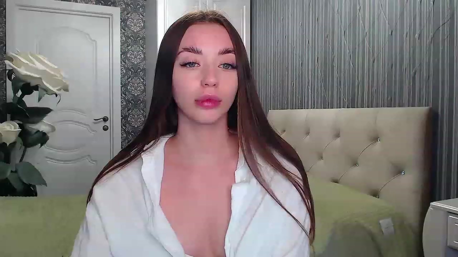 Gallery image thumbnail from EmeraldLilyyy's myfreecams stream on, 04/10/2023, 12:24 image 11 of 20