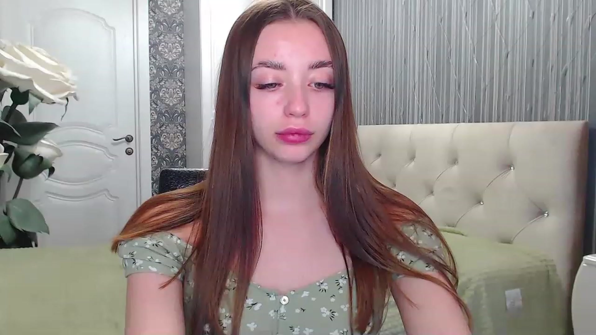 Gallery image thumbnail from EmeraldLilyyy's myfreecams stream on, 04/18/2023, 09:02 image 5 of 20
