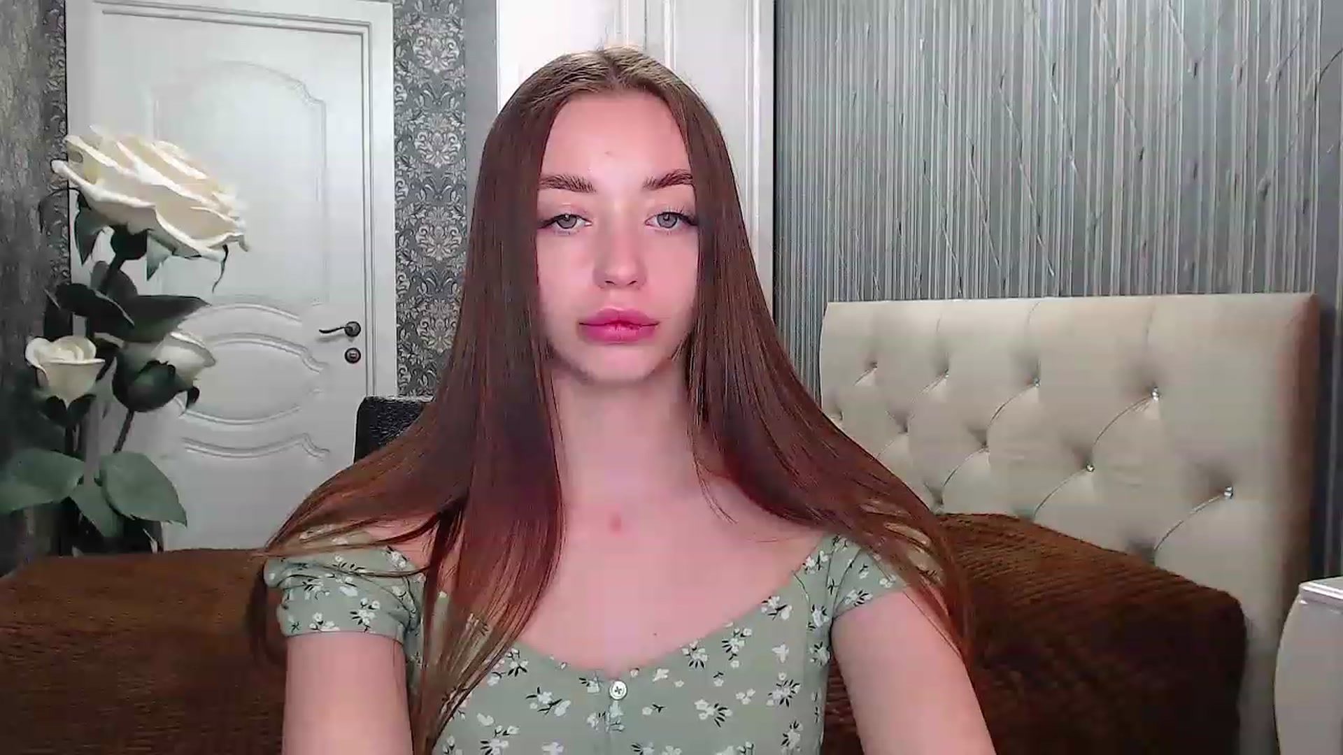 Gallery image thumbnail from EmeraldLilyyy's myfreecams stream on, 04/23/2023, 11:05 image 12 of 20