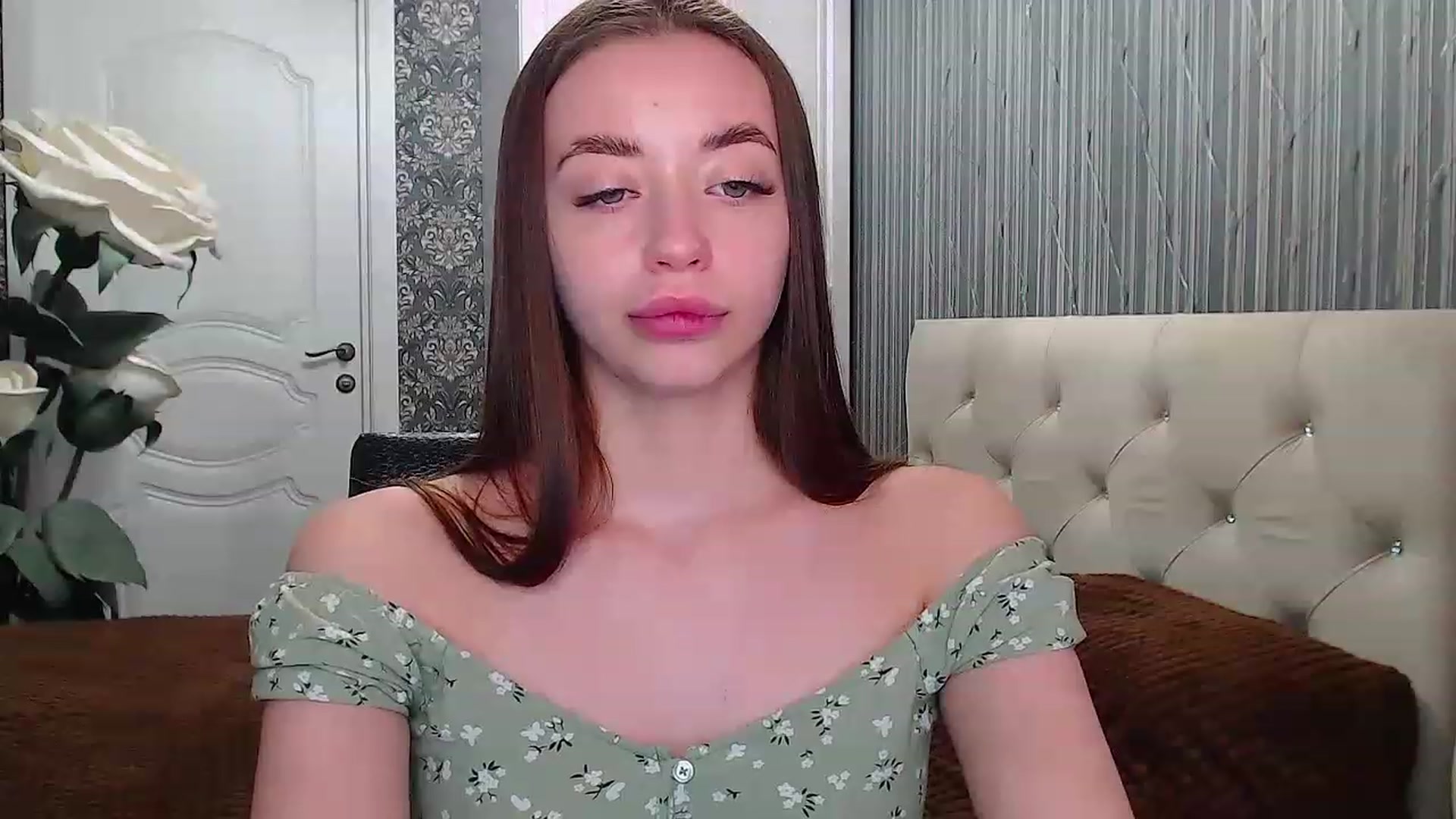 Gallery image thumbnail from EmeraldLilyyy's myfreecams stream on, 04/23/2023, 11:36 image 19 of 20