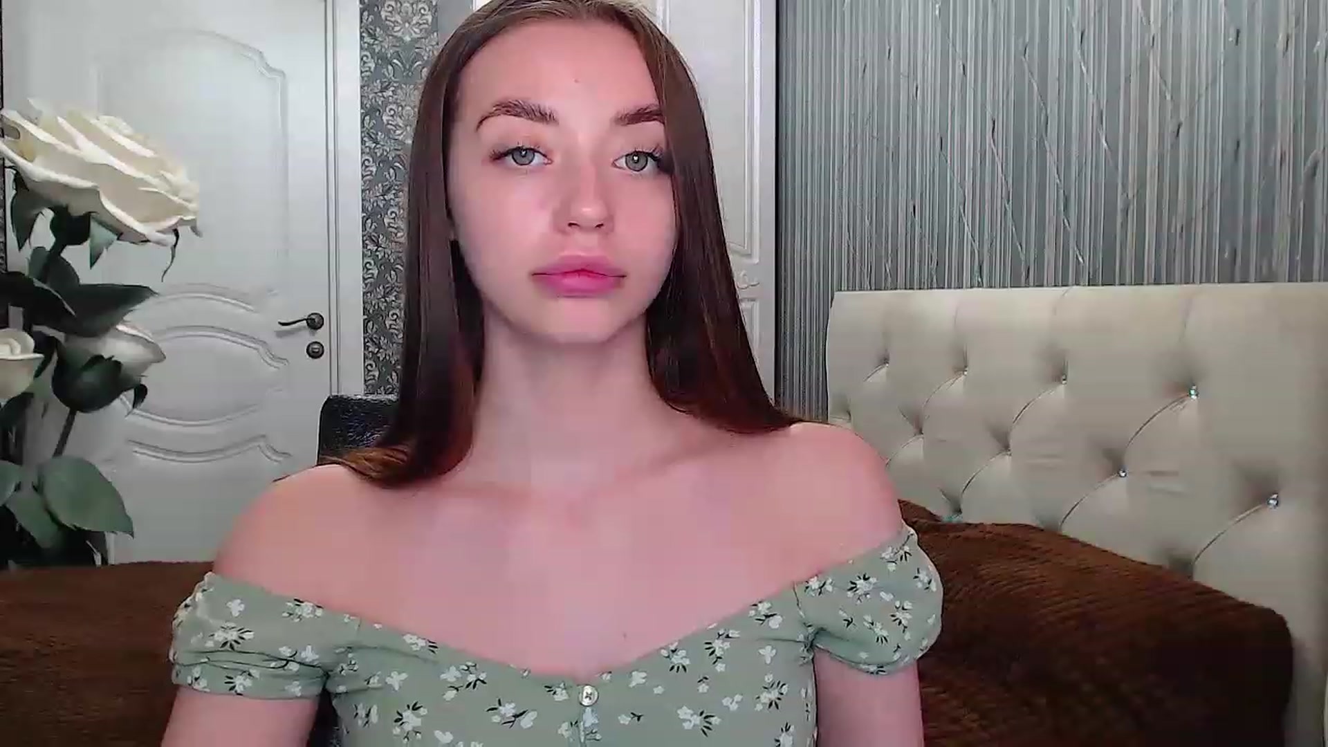Gallery image thumbnail from EmeraldLilyyy's myfreecams stream on, 04/23/2023, 11:36 image 3 of 20