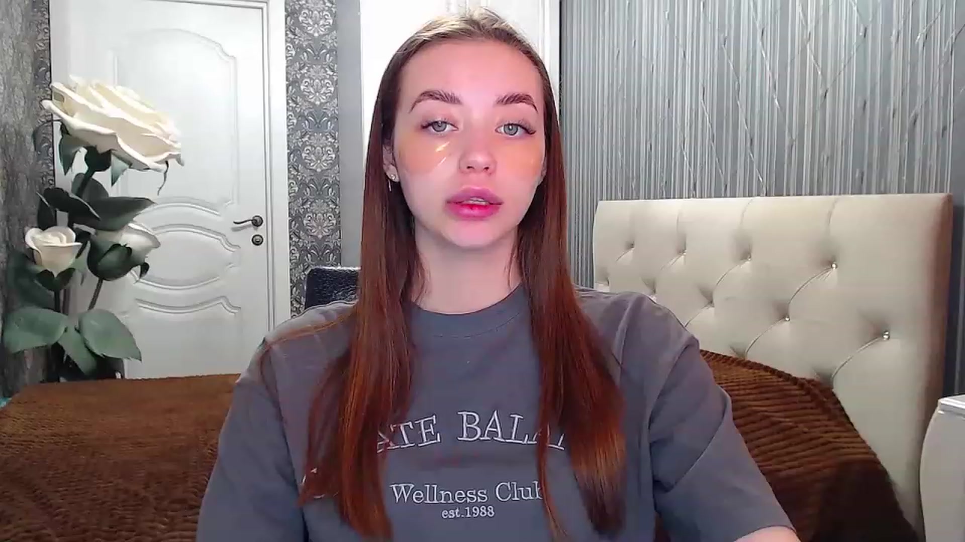 Gallery image thumbnail from EmeraldLilyyy's myfreecams stream on, 04/25/2023, 09:41 image 2 of 20