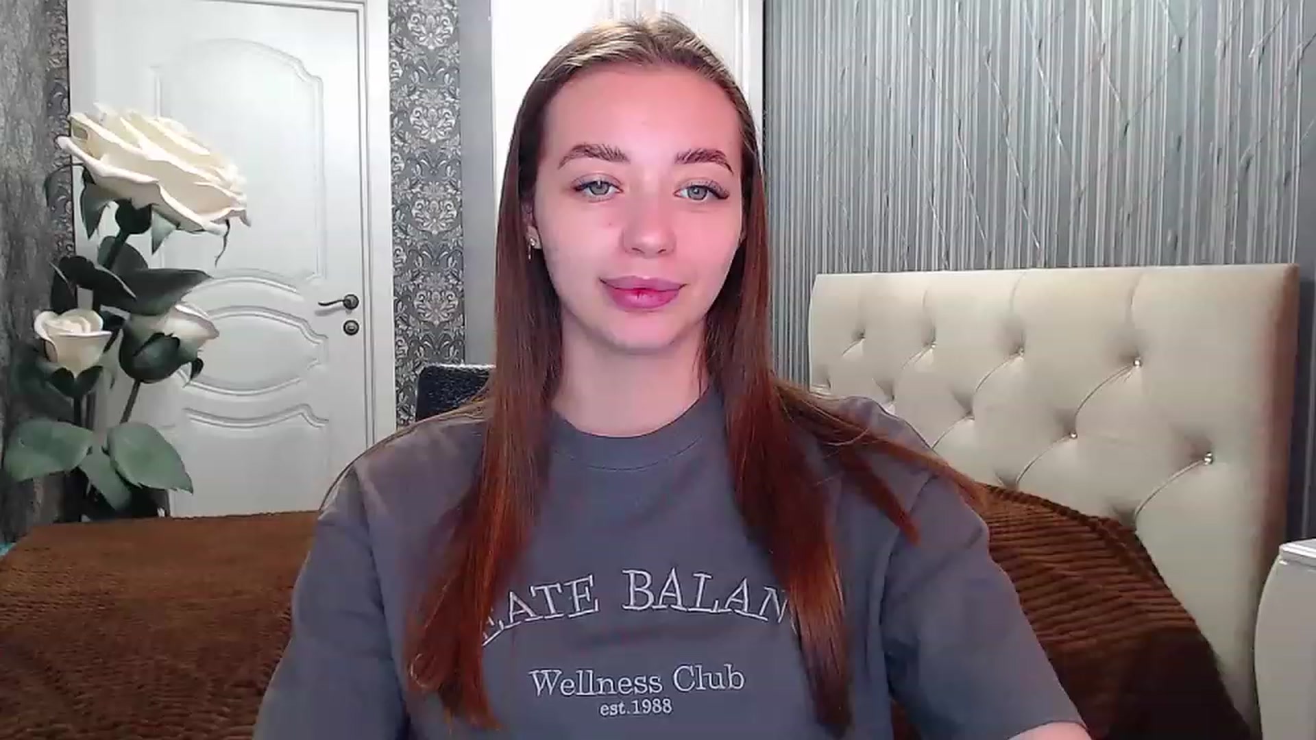 Gallery image thumbnail from EmeraldLilyyy's myfreecams stream on, 04/25/2023, 09:41 image 10 of 20