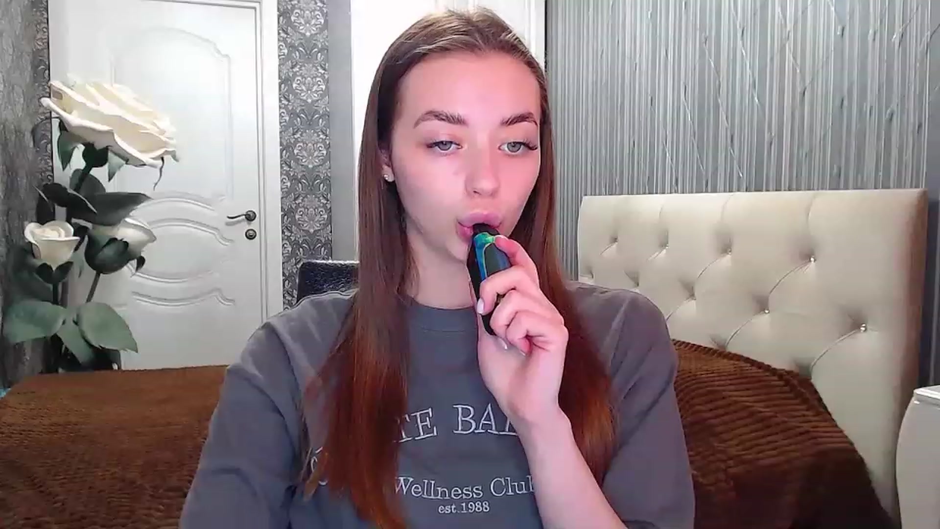 Gallery image thumbnail from EmeraldLilyyy's myfreecams stream on, 04/25/2023, 09:41 image 4 of 20