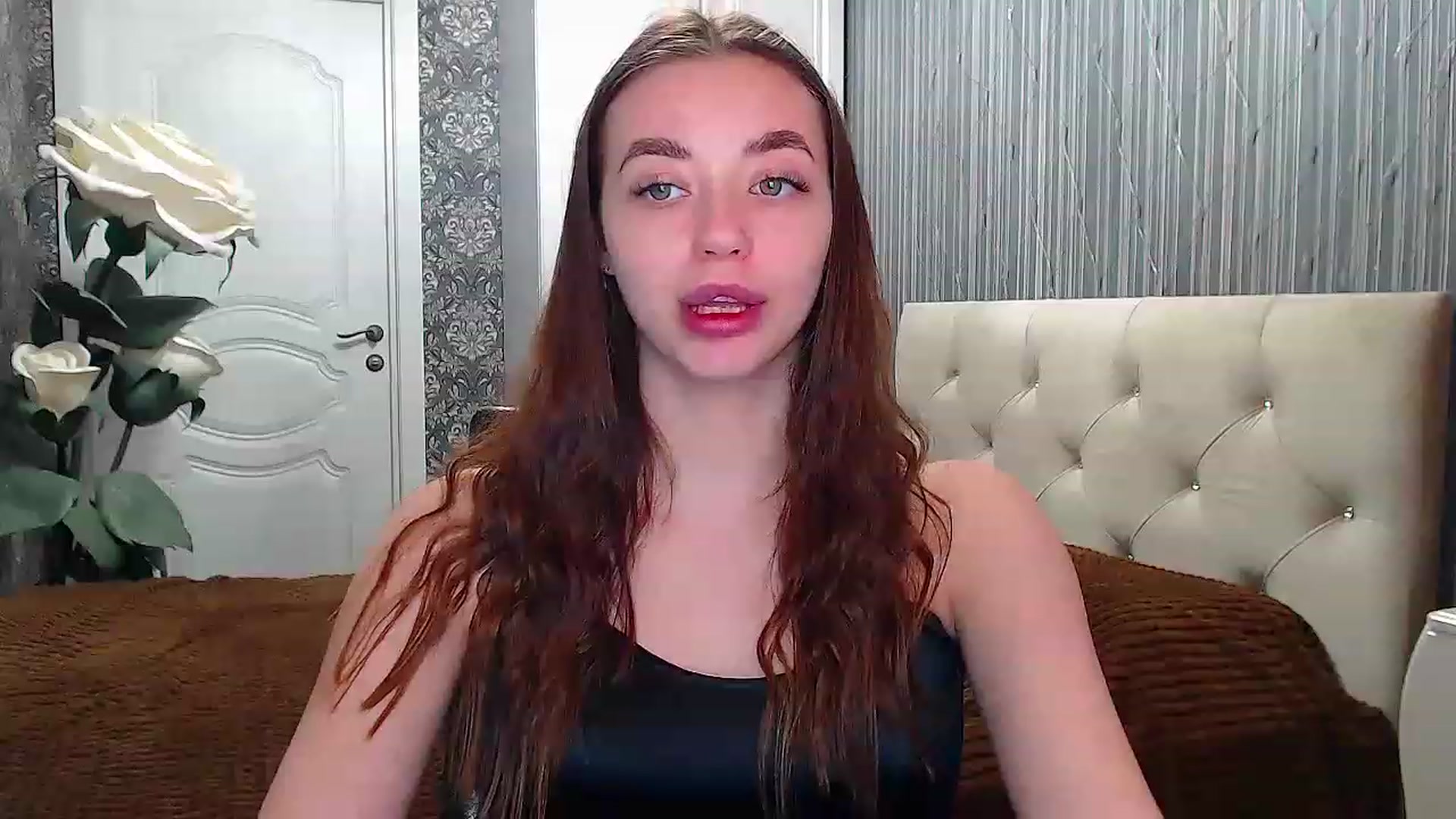 Gallery image thumbnail from EmeraldLilyyy's myfreecams stream on, 04/26/2023, 08:35 image 10 of 20