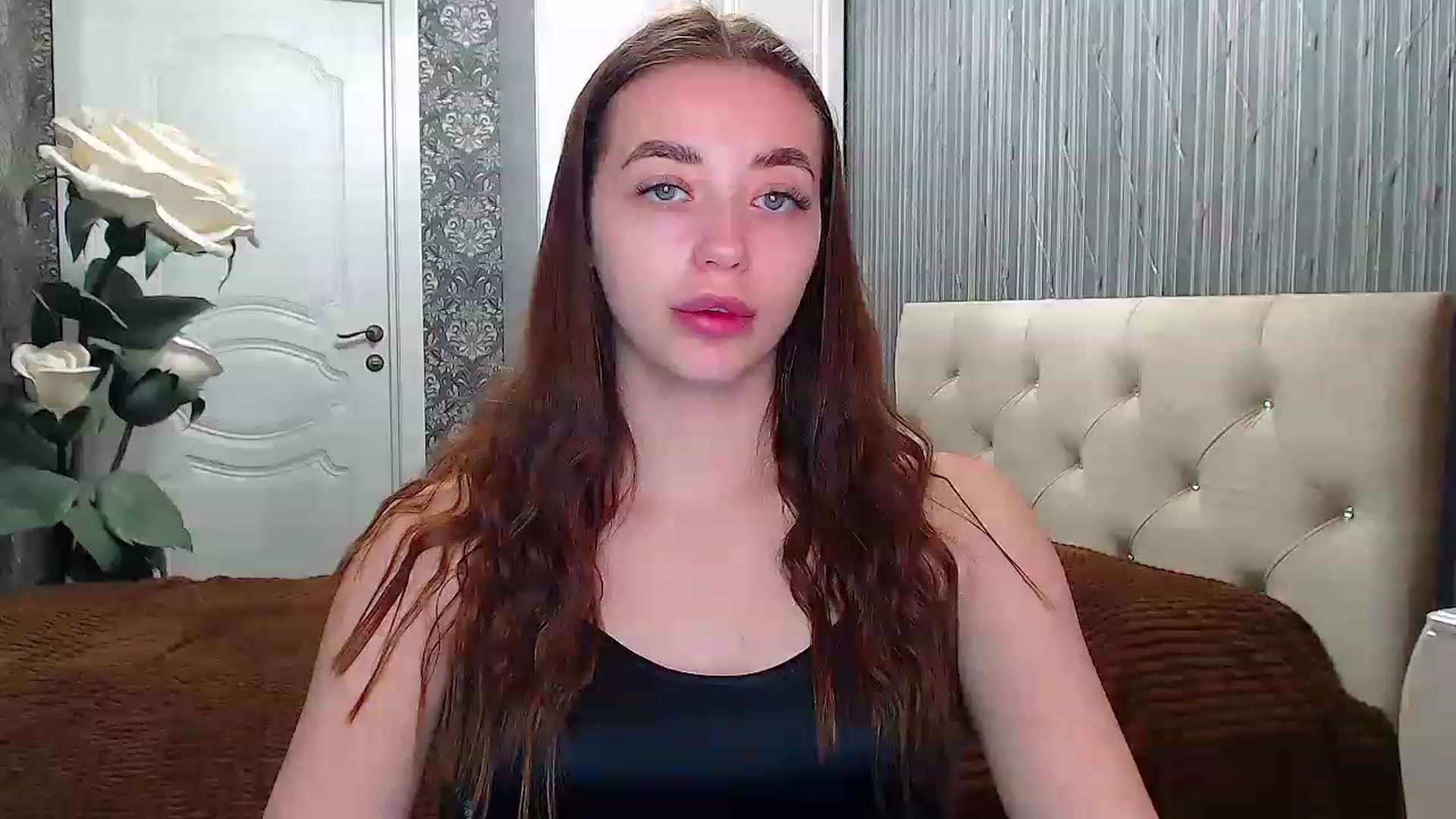Gallery image thumbnail from EmeraldLilyyy's myfreecams stream on, 04/26/2023, 08:35 image 5 of 20