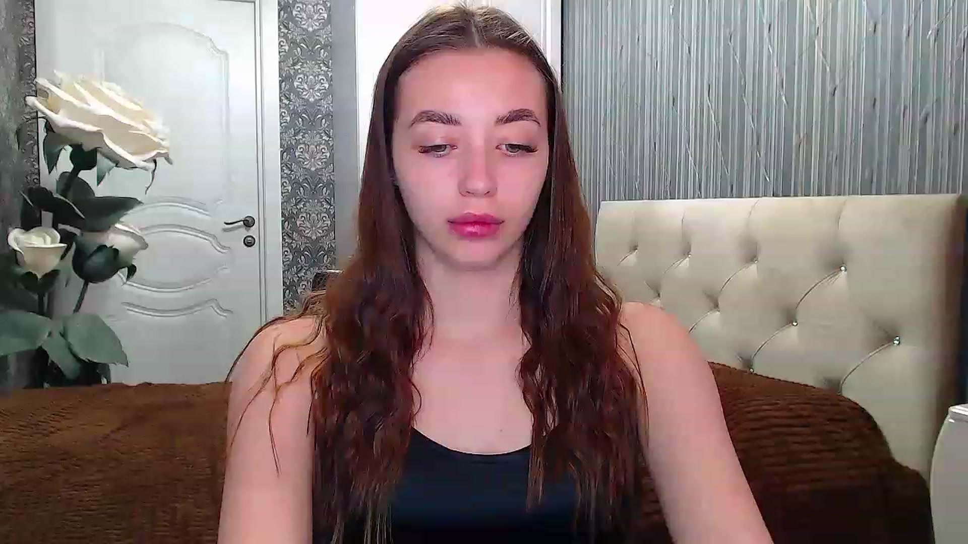 Gallery image thumbnail from EmeraldLilyyy's myfreecams stream on, 04/26/2023, 08:35 image 7 of 20