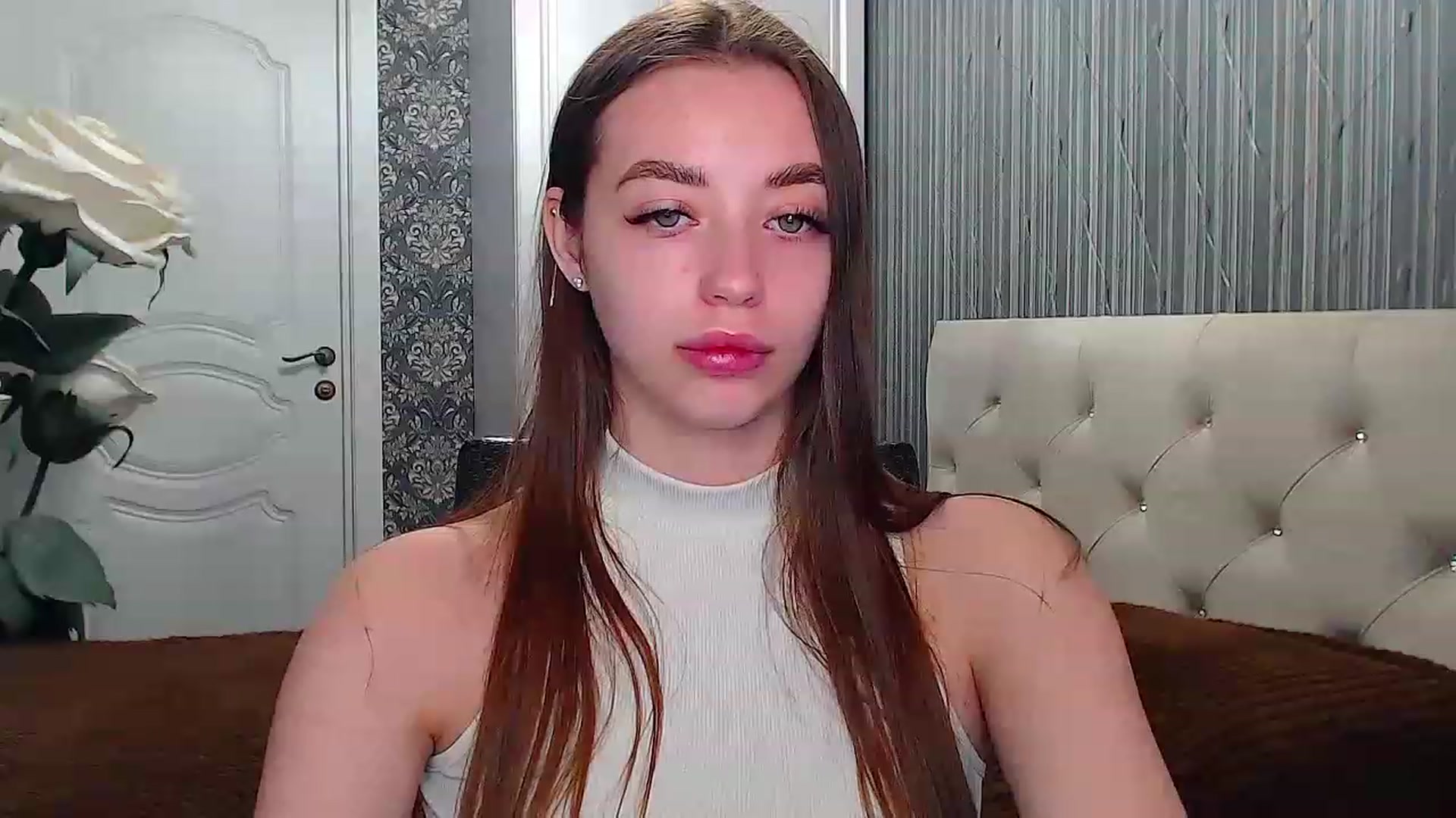 Gallery image thumbnail from EmeraldLilyyy's myfreecams stream on, 04/29/2023, 09:27 image 6 of 20