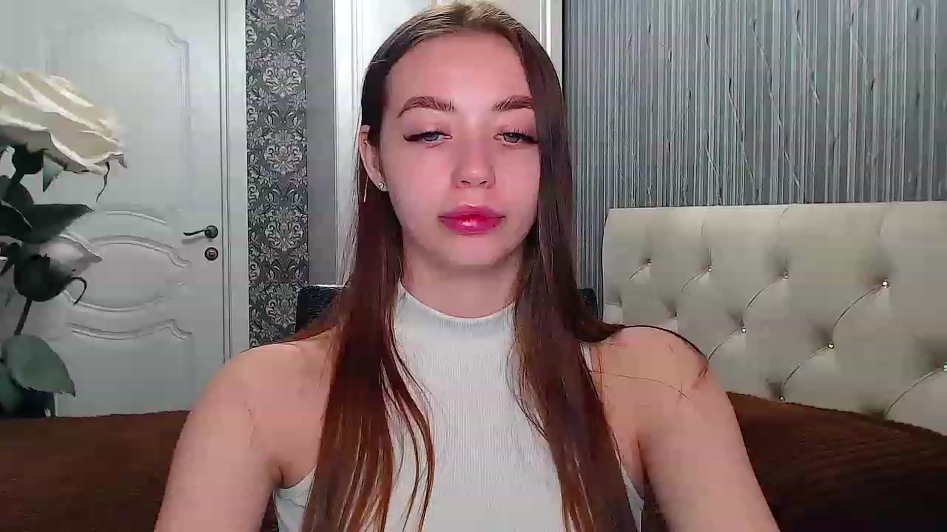 Gallery image thumbnail from EmeraldLilyyy's myfreecams stream on, 04/29/2023, 09:27 image 5 of 20
