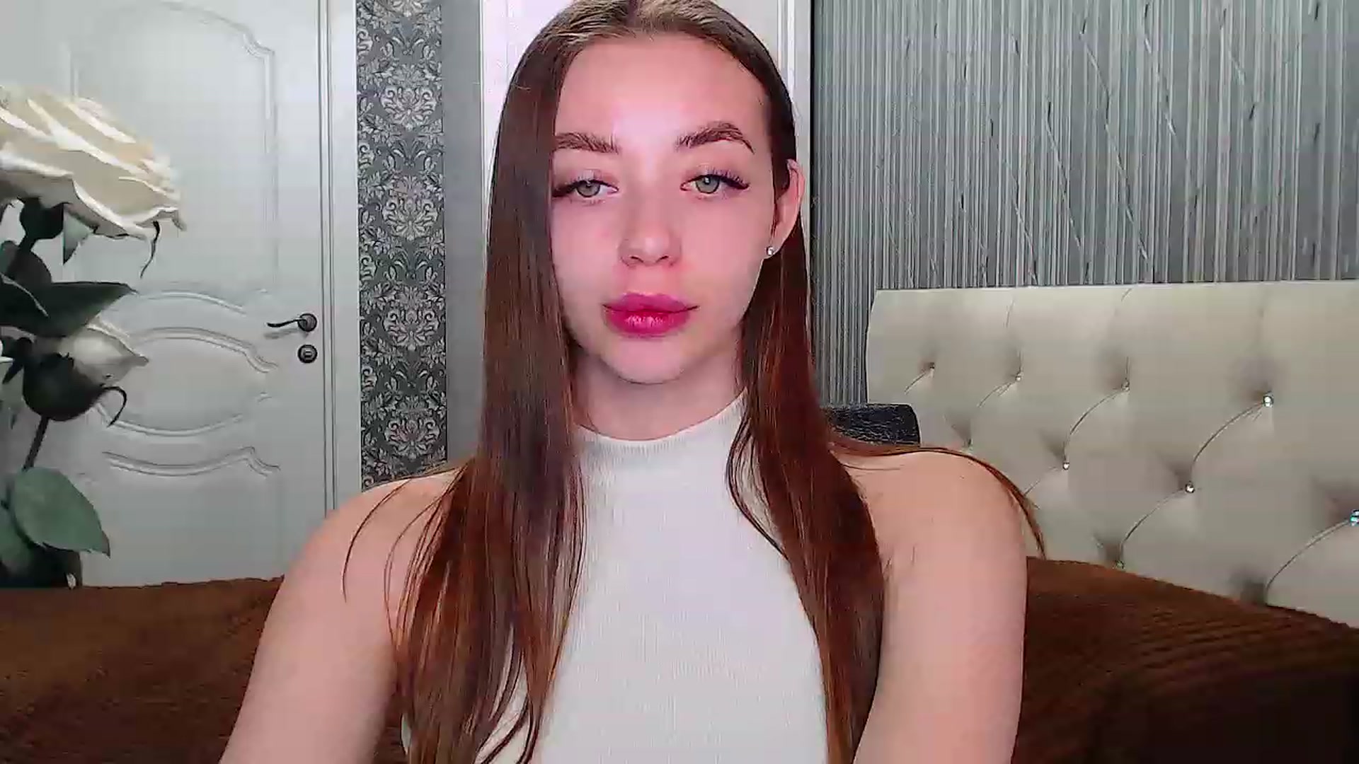 Gallery image thumbnail from EmeraldLilyyy's myfreecams stream on, 04/29/2023, 10:24 image 12 of 20