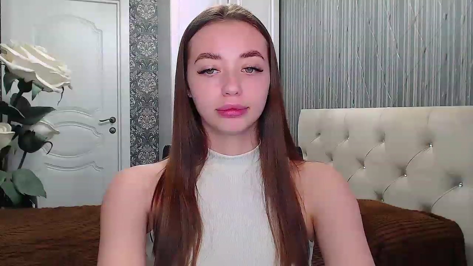 Gallery image thumbnail from EmeraldLilyyy's myfreecams stream on, 04/29/2023, 12:53 image 19 of 20