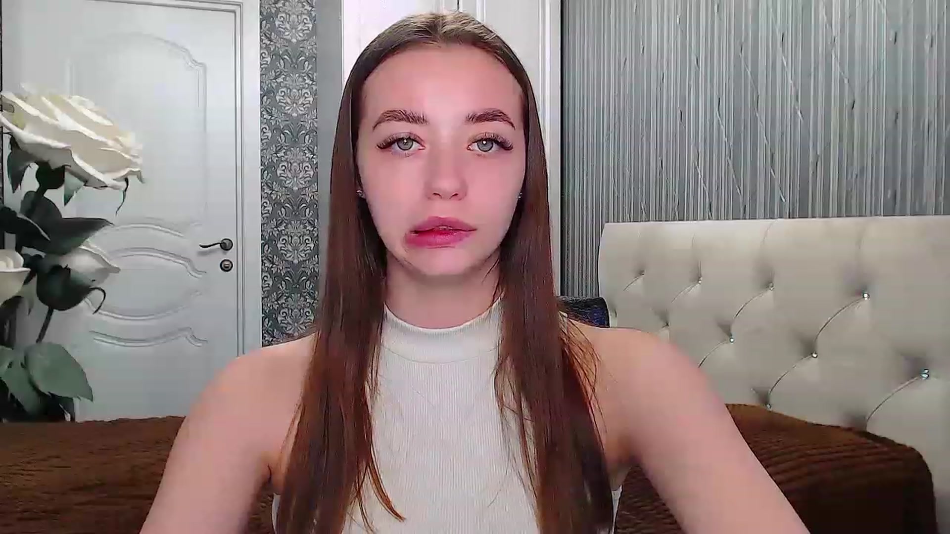 Gallery image thumbnail from EmeraldLilyyy's myfreecams stream on, 04/29/2023, 12:53 image 17 of 20