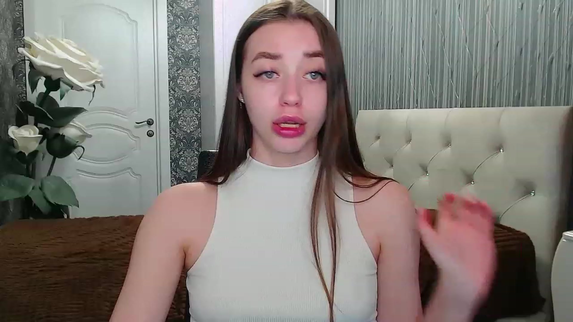 Gallery image thumbnail from EmeraldLilyyy's myfreecams stream on, 04/29/2023, 12:53 image 3 of 20