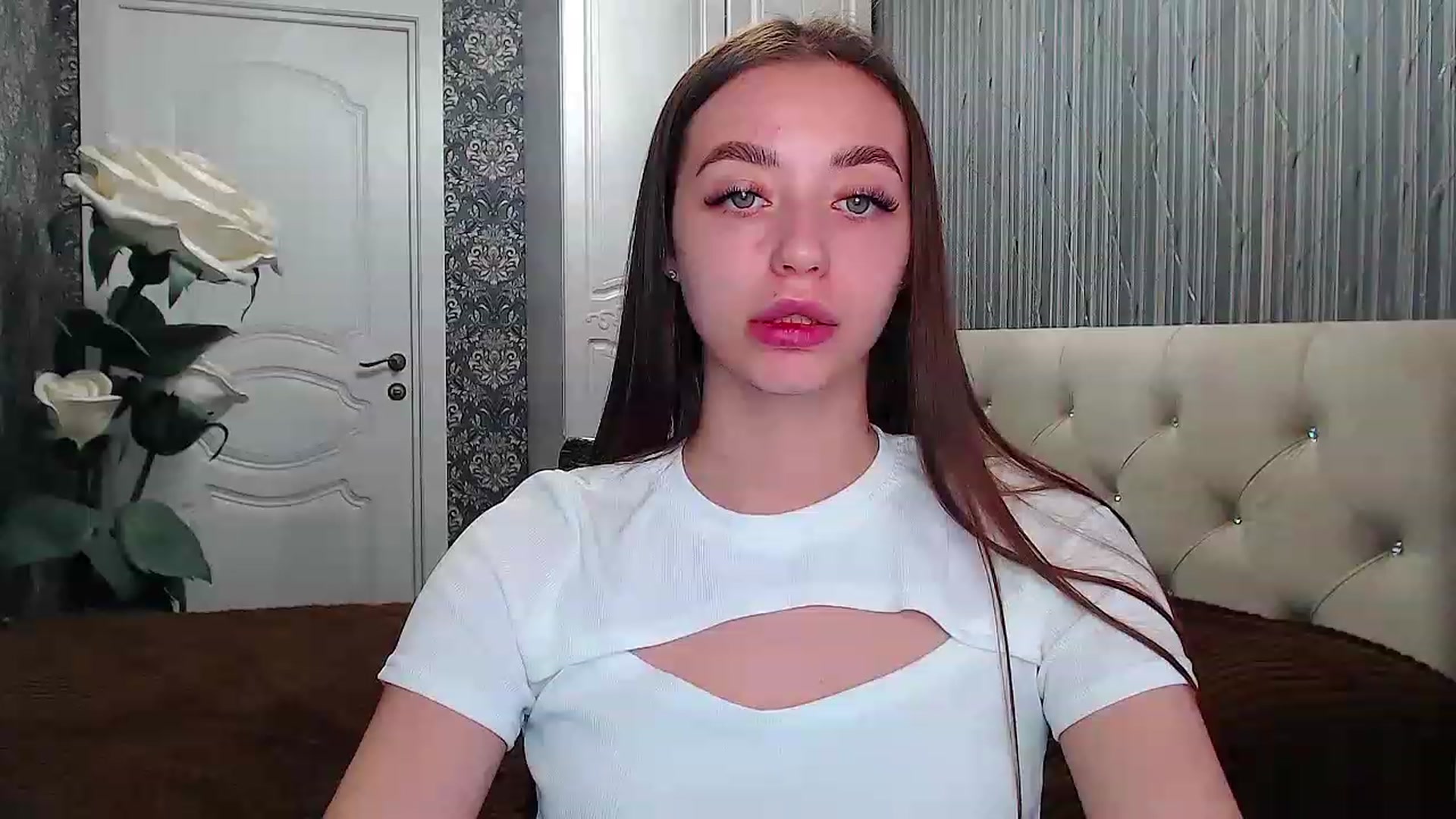 Gallery image thumbnail from EmeraldLilyyy's myfreecams stream on, 04/30/2023, 09:58 image 9 of 20