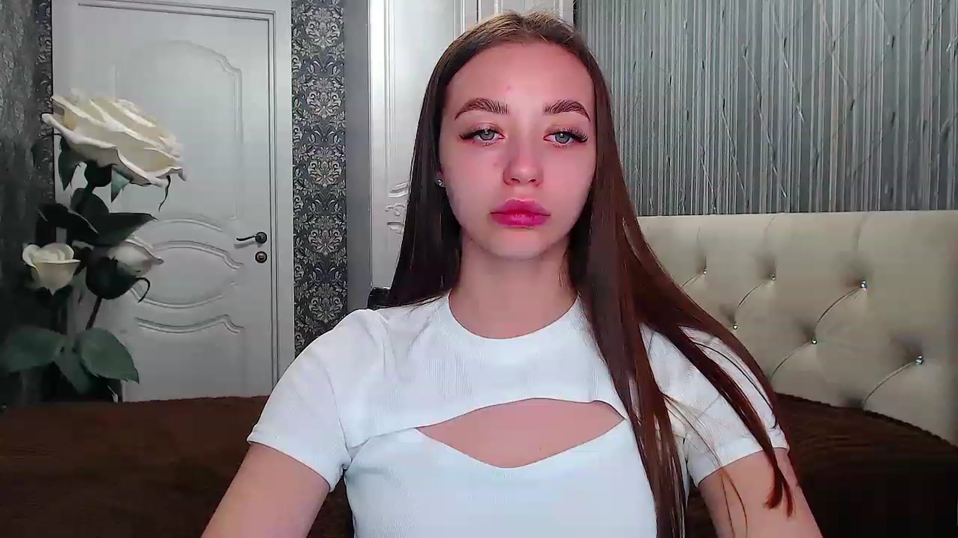 Gallery image thumbnail from EmeraldLilyyy's myfreecams stream on, 04/30/2023, 09:58 image 12 of 20