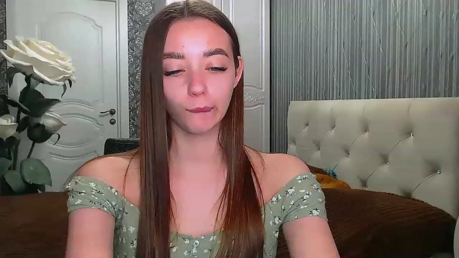 Gallery image thumbnail from EmeraldLilyyy's myfreecams stream on, 05/07/2023, 08:24 image 3 of 20