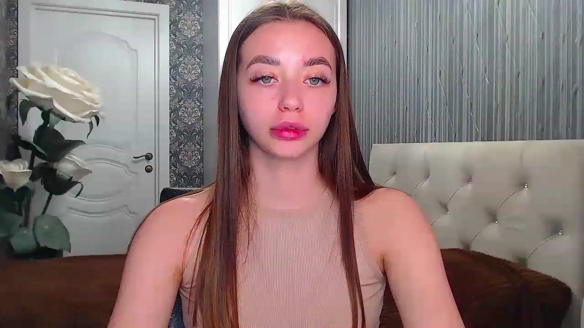 Gallery image thumbnail from EmeraldLilyyy's myfreecams stream on, 05/11/2023, 14:10 image 9 of 20