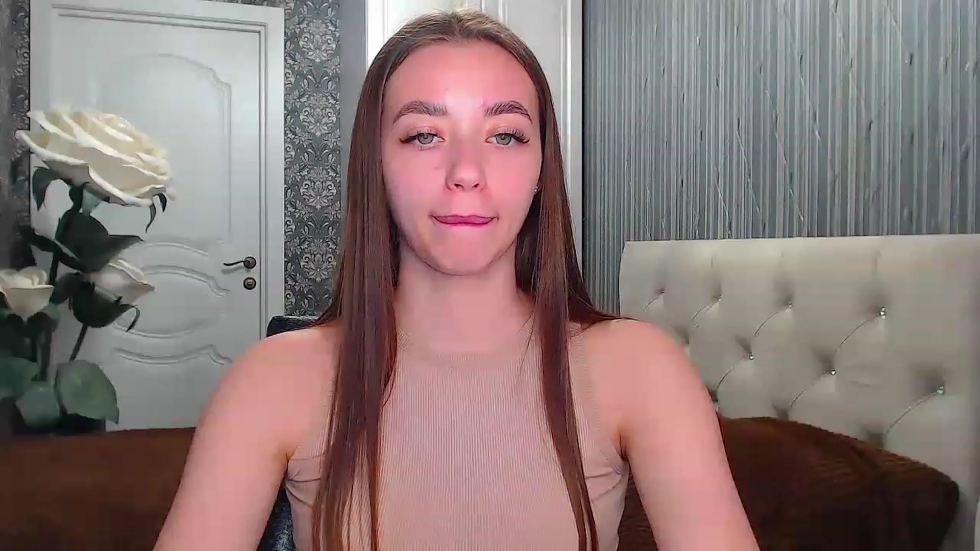 Gallery image thumbnail from EmeraldLilyyy's myfreecams stream on, 05/11/2023, 14:10 image 13 of 20