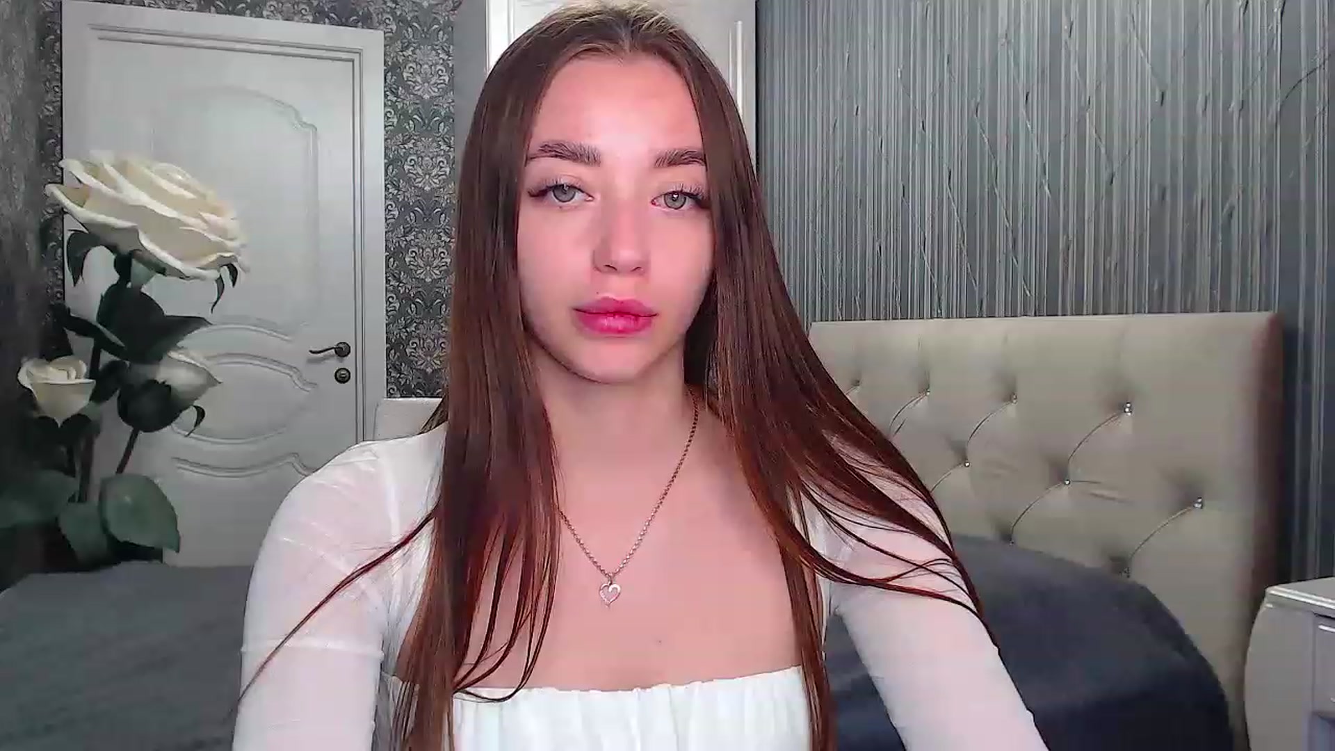 Gallery image thumbnail from EmeraldLilyyy's myfreecams stream on, 05/16/2023, 11:14 image 8 of 20