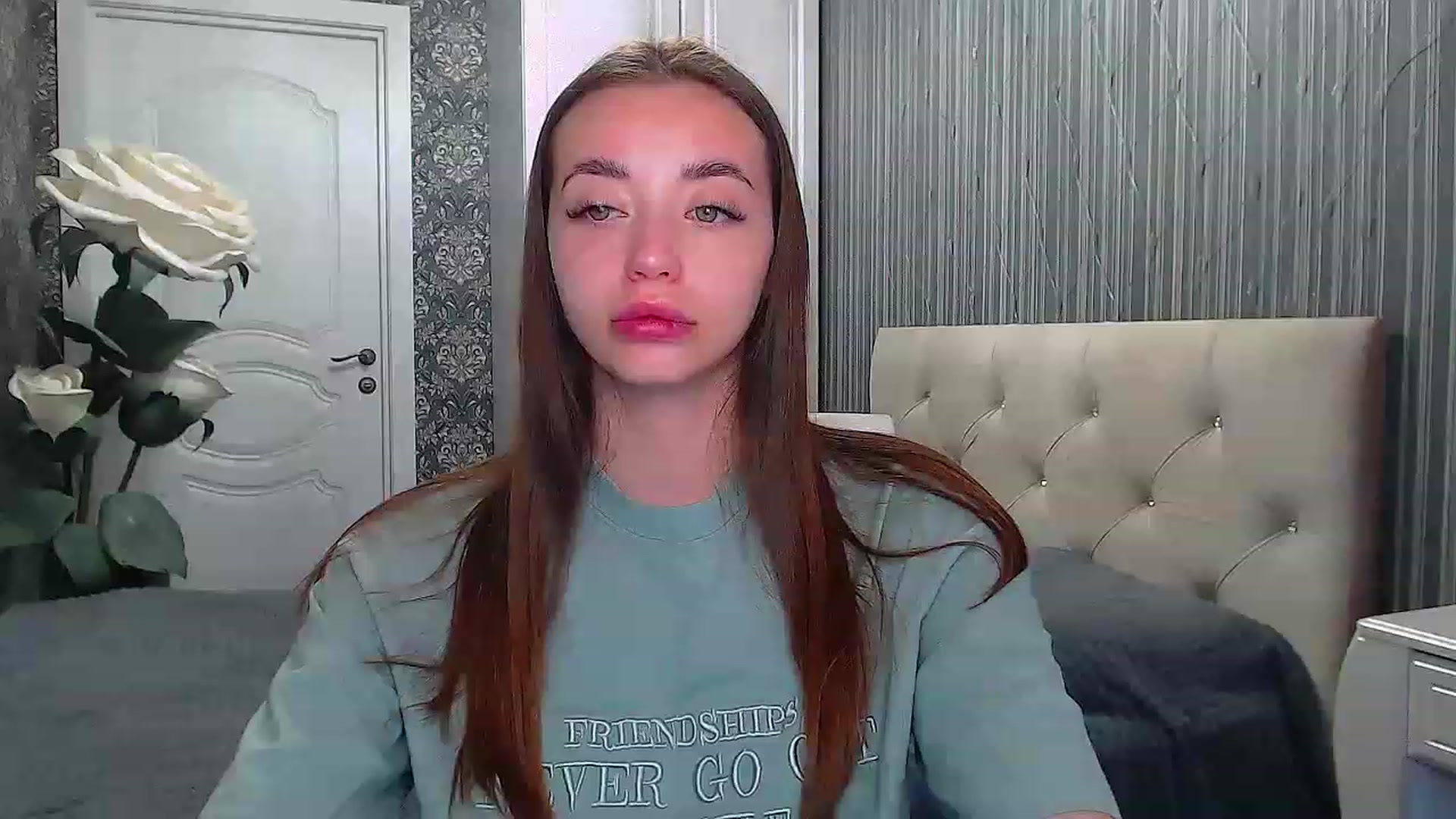 Gallery image thumbnail from EmeraldLilyyy's myfreecams stream on, 05/17/2023, 11:48 image 15 of 20