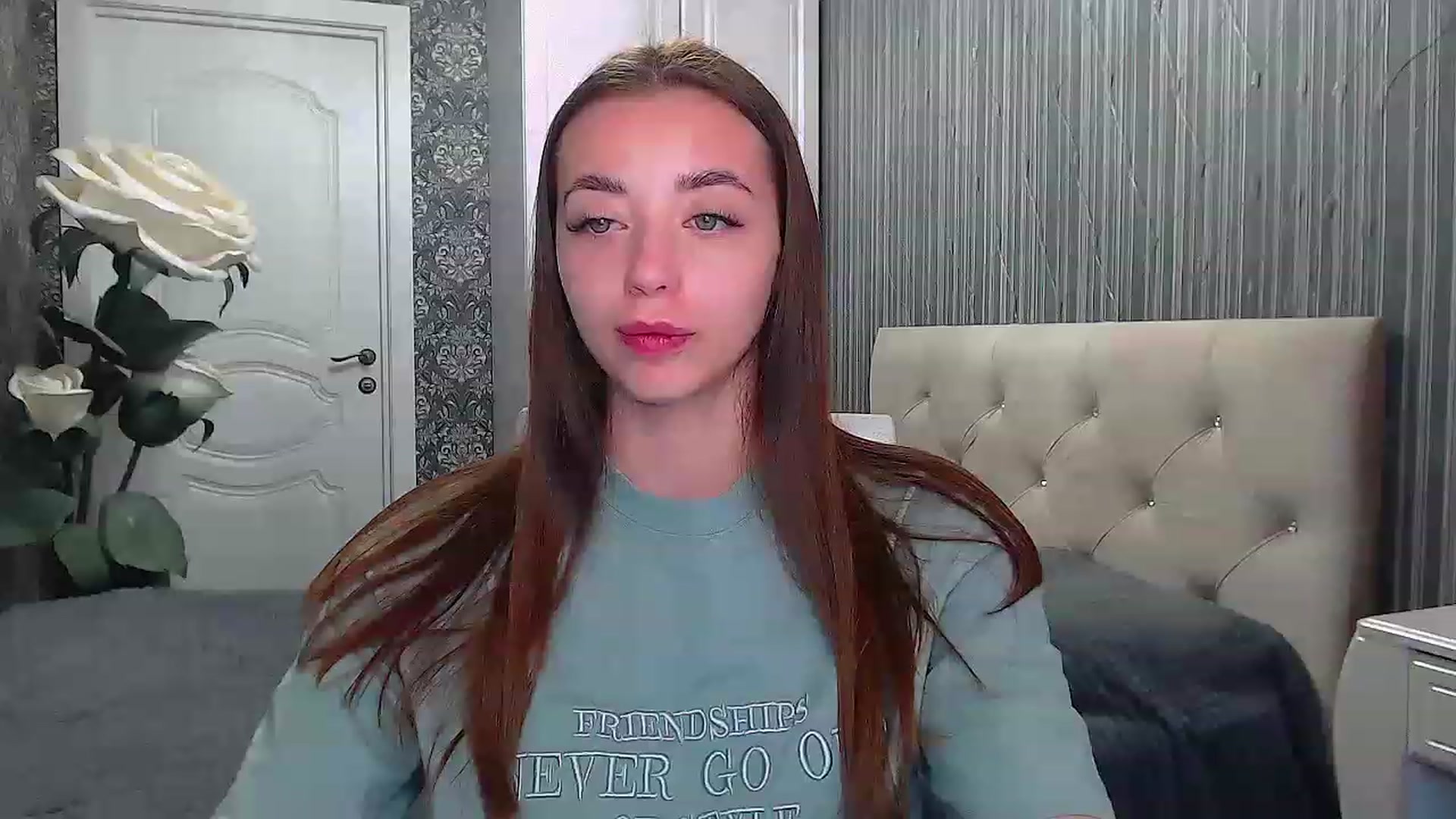 Gallery image thumbnail from EmeraldLilyyy's myfreecams stream on, 05/17/2023, 11:48 image 13 of 20