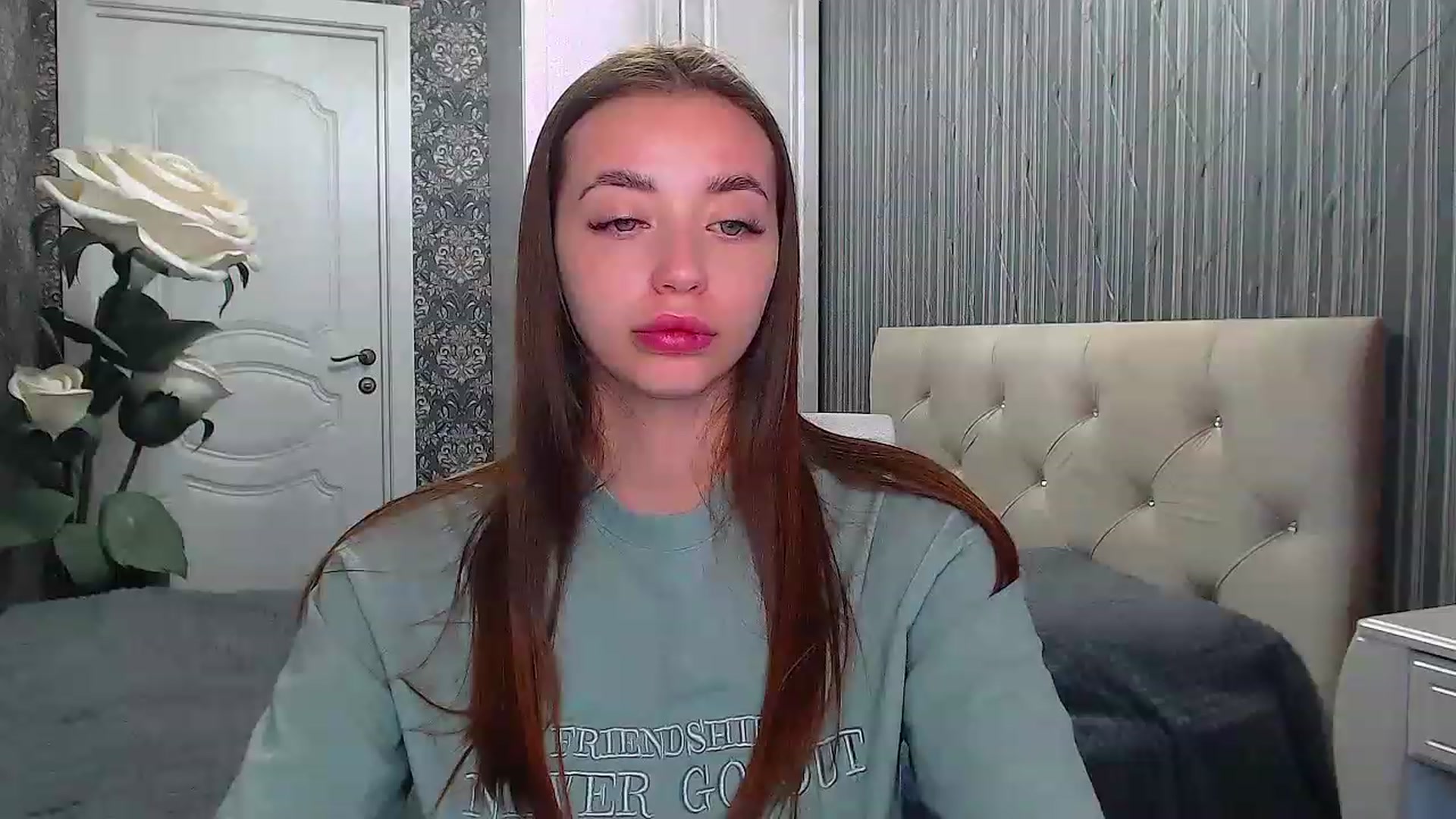 Gallery image thumbnail from EmeraldLilyyy's myfreecams stream on, 05/17/2023, 11:48 image 18 of 20